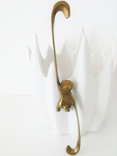 Gancho para armario Monkey Hook de Walter Bosse