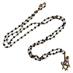 J Dauphin Collier de perles en opale de singe et spinelle de bronze noir