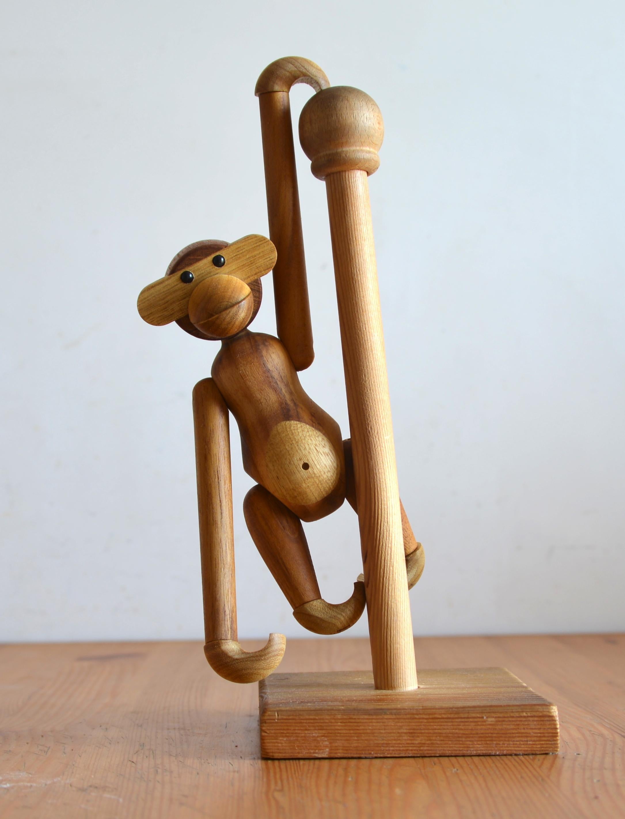  Monkey Teak Sculpture by Kay Bojesen 2
