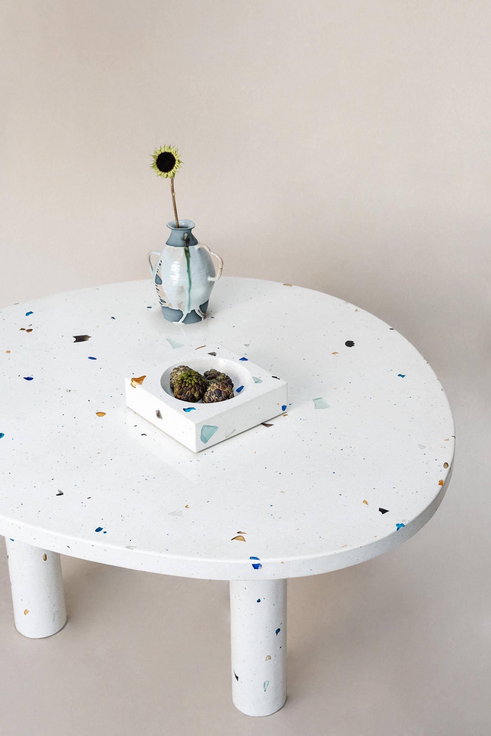 Table de salle à manger '6 places' Mono Neuf - En vente à Gamboa, RJ