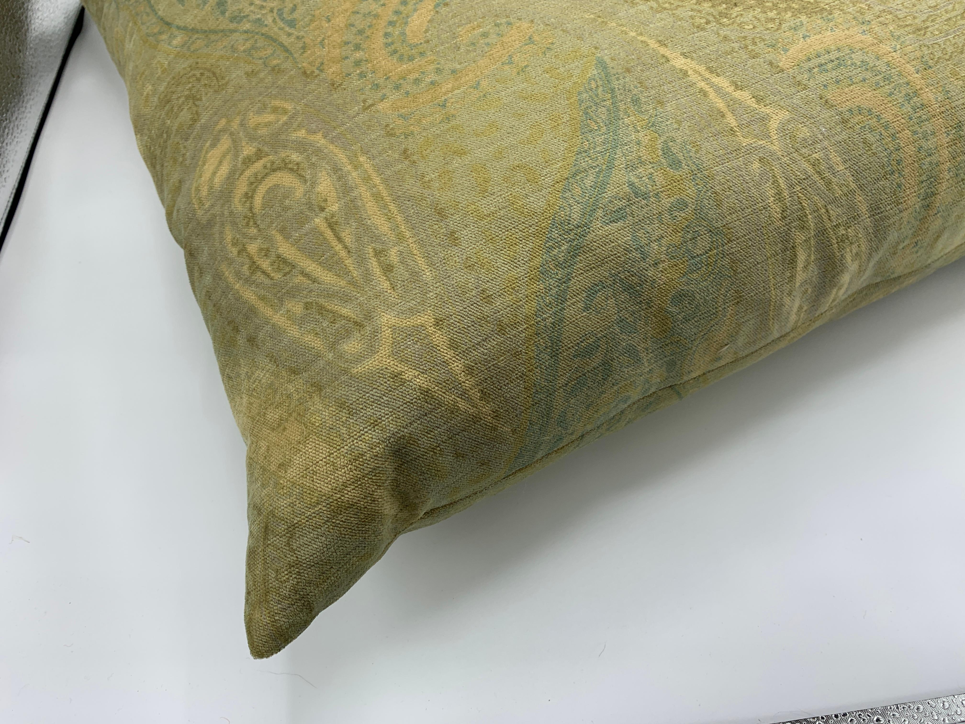 Monochromatic Green Velvet Paisley Motif Pillows, Pair For Sale 2