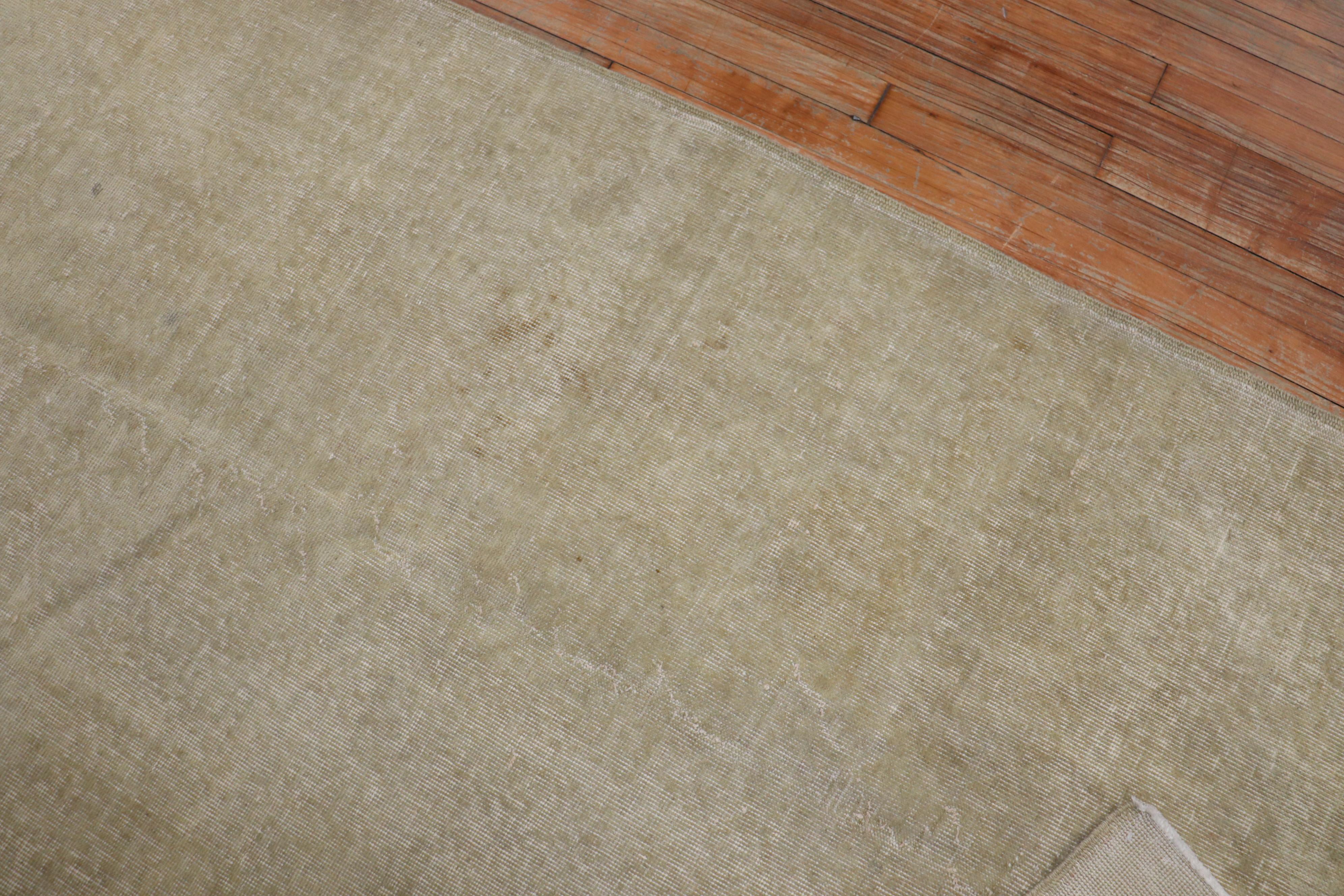 Monochromatic Neutral Worn Turkish Rug In Fair Condition For Sale In New York, NY