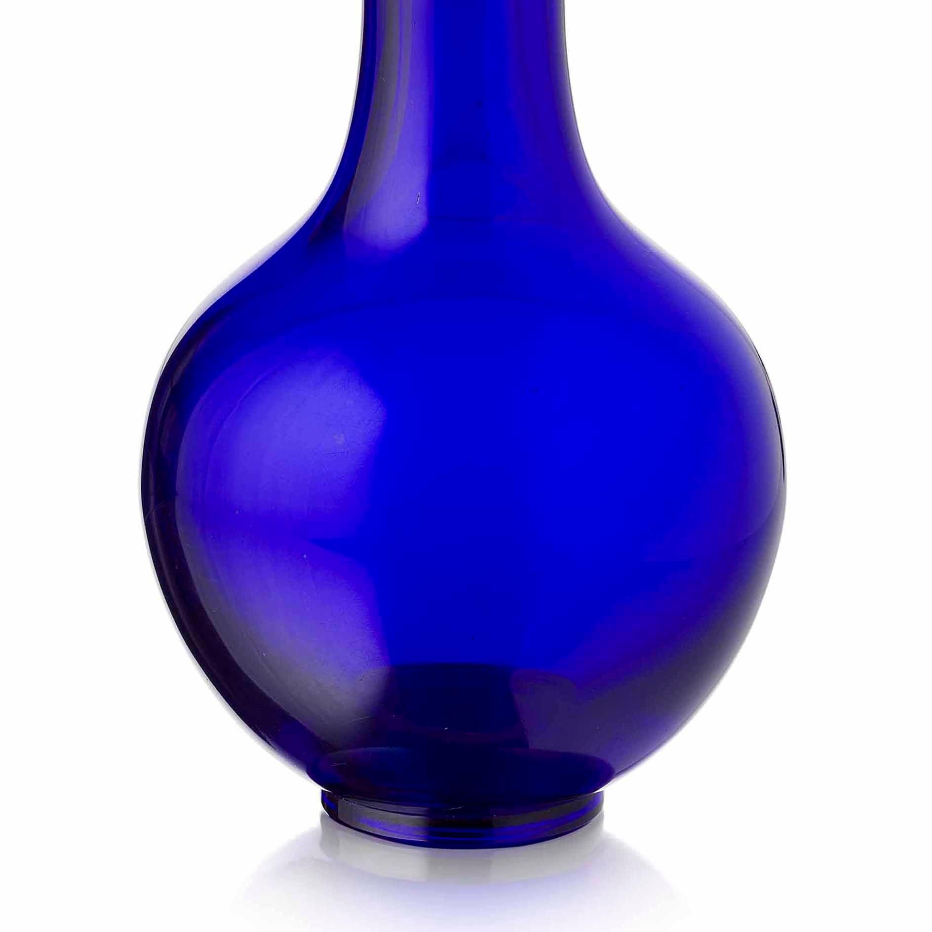 chinese glass vase