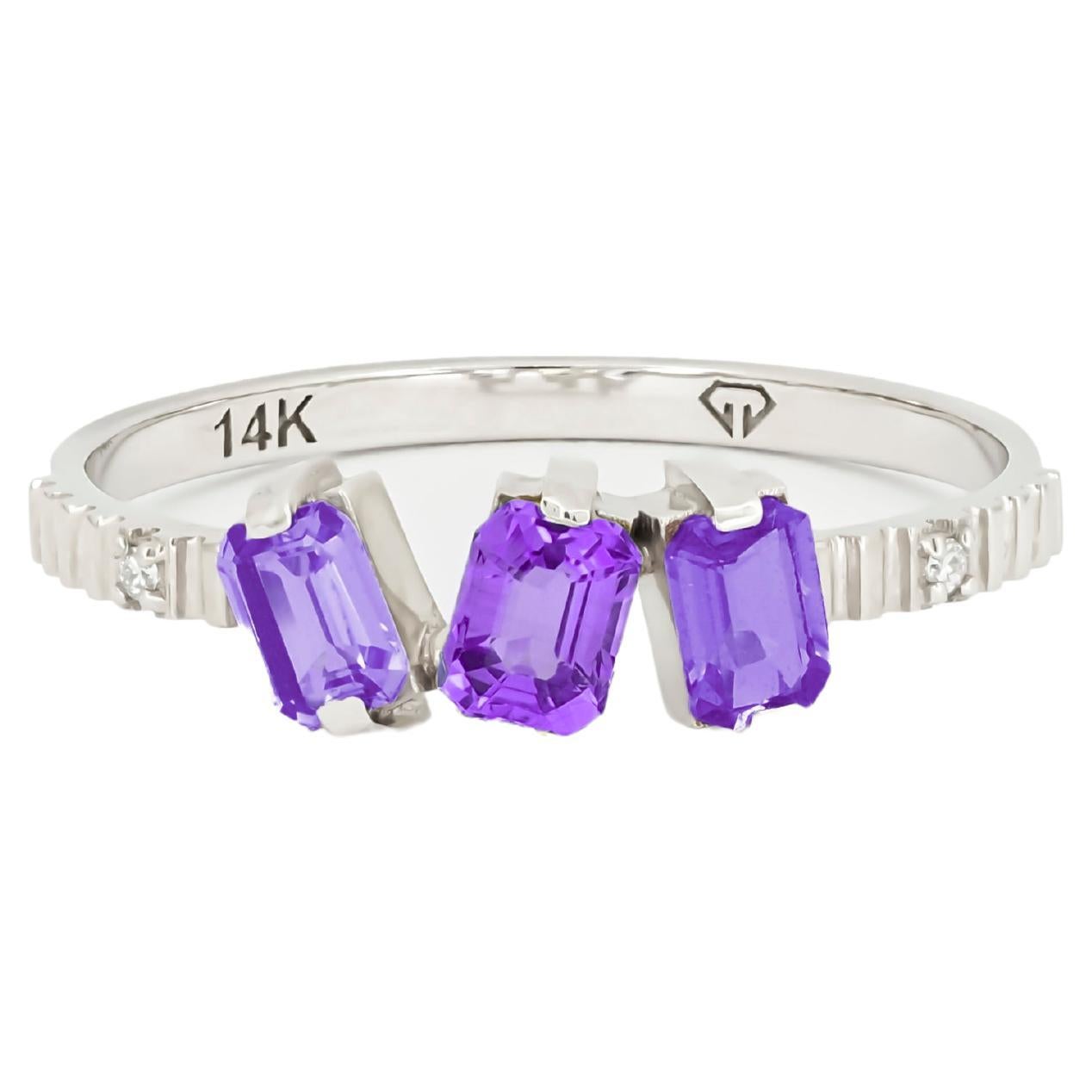 For Sale:  Monochrome purple gemstone 14k ring.
