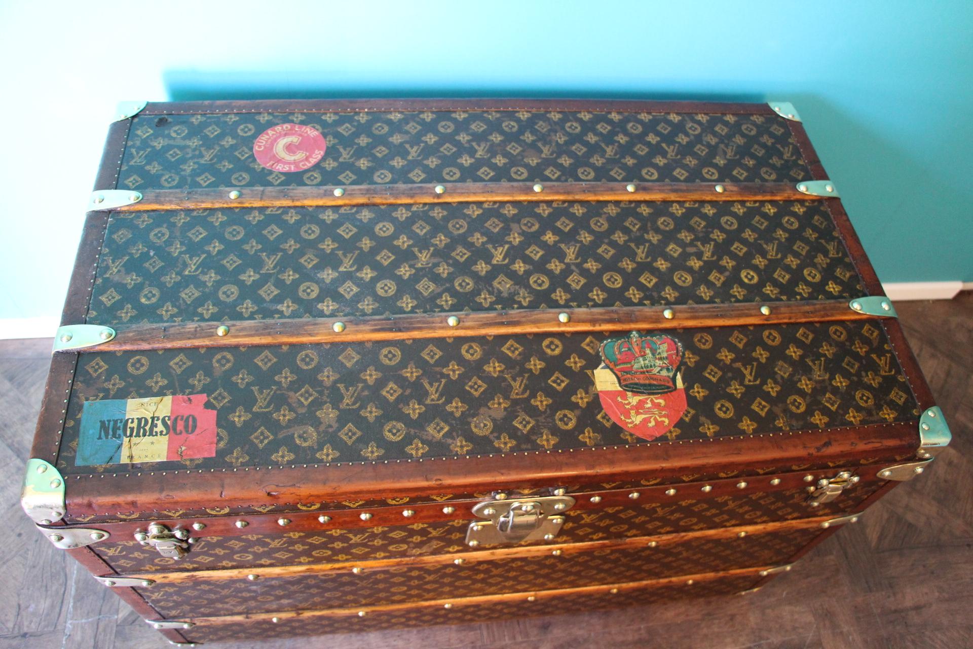 vintage trunk