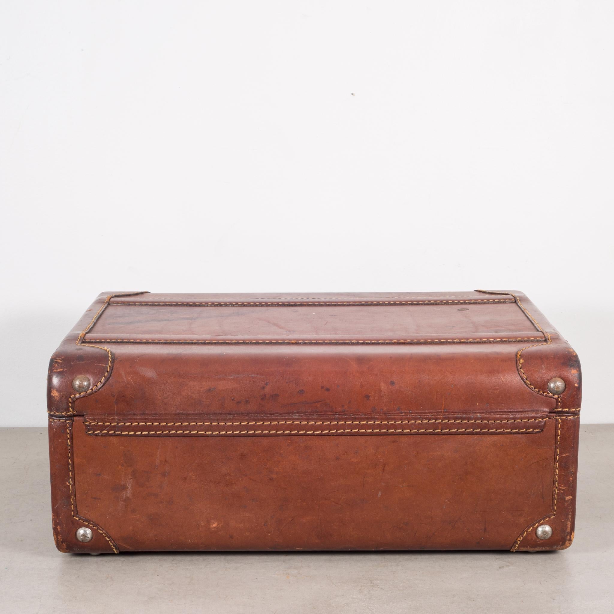 Monogrammed Small Leather Suitcase, circa 1940 In Good Condition In San Francisco, CA