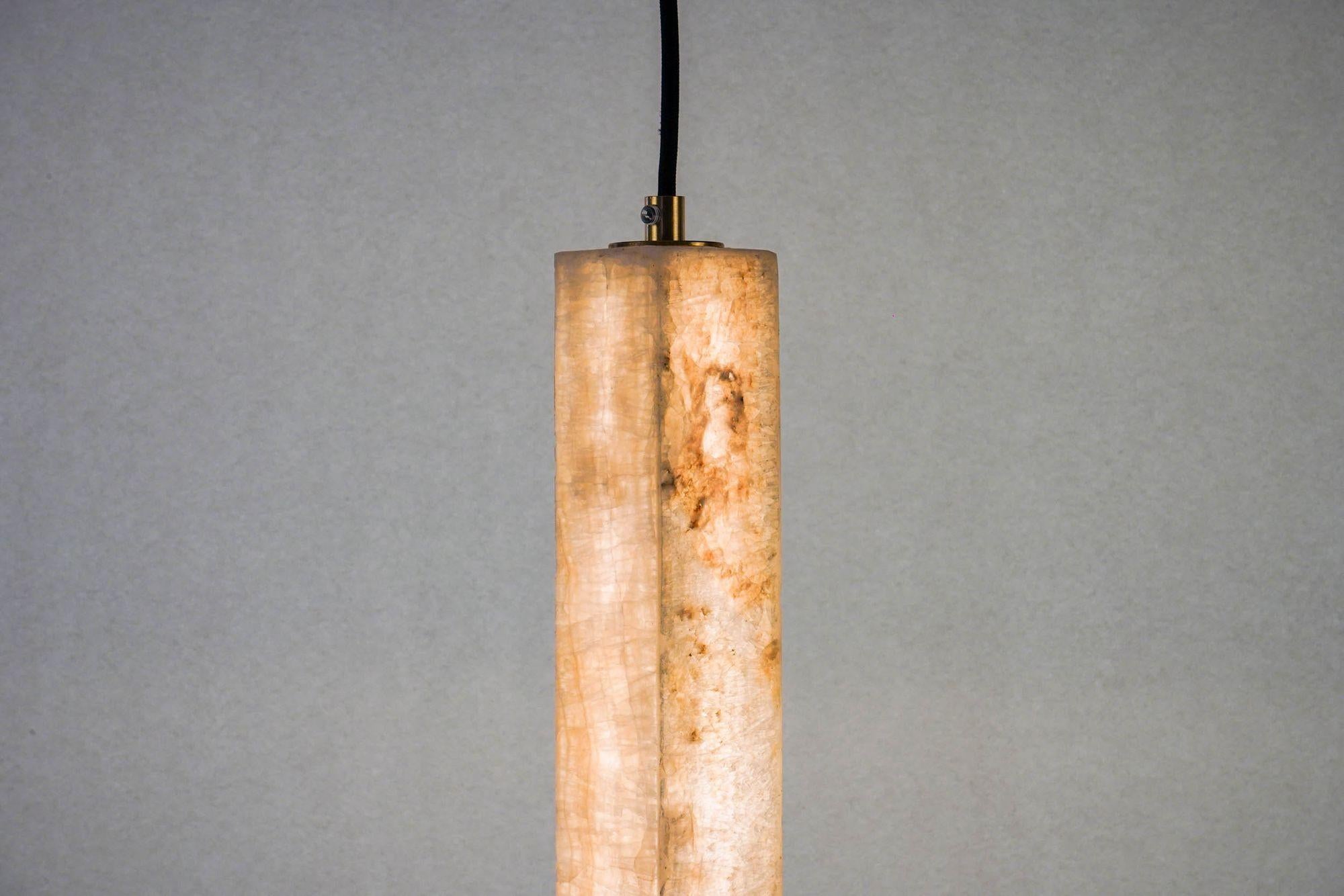 Ciondolo scultoreo Monolite in Onice, design di Silvio Piattelli in vendita 4