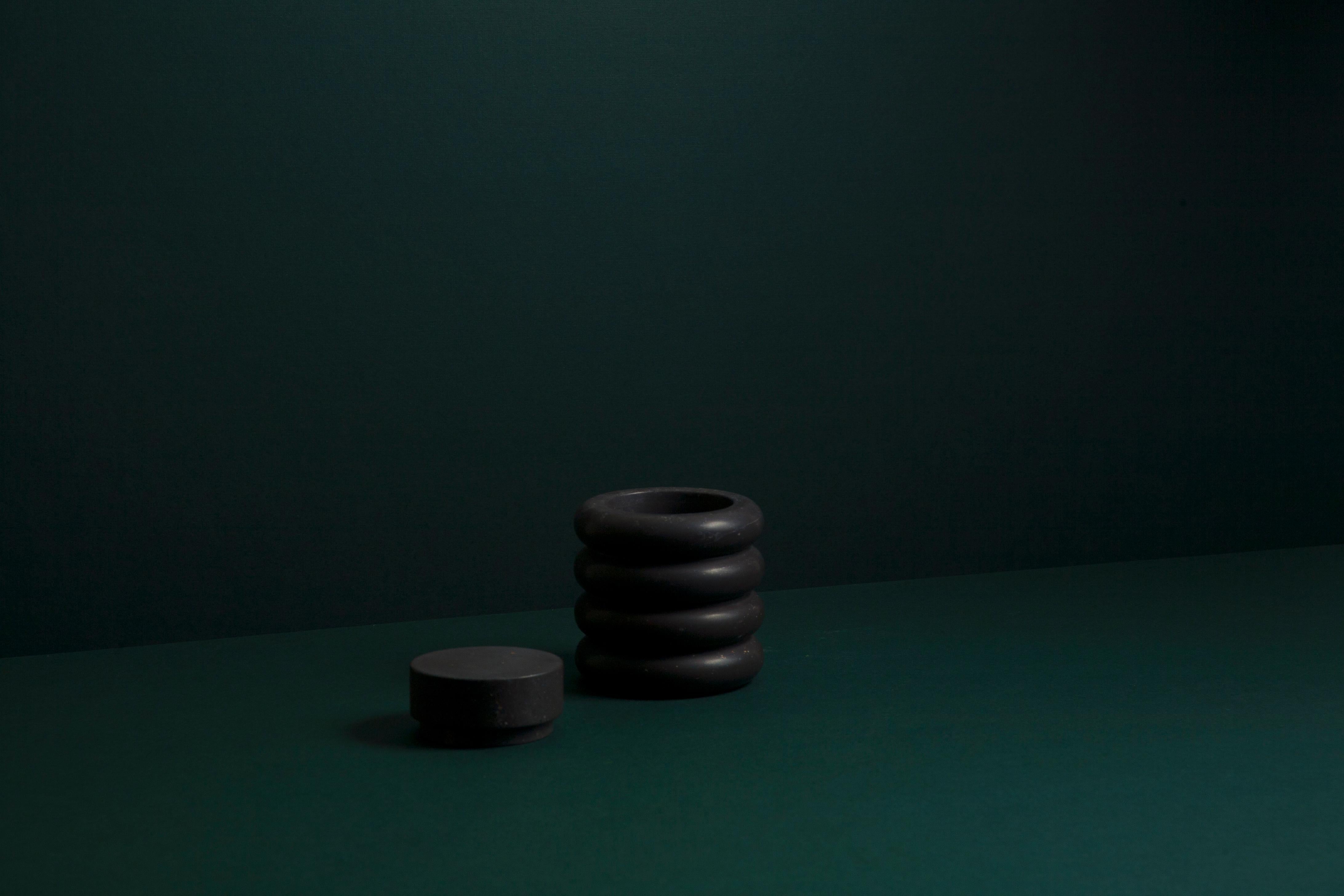 Monolith by Bravo Studio
Monolith GG1
Materials: Cobarbalita stone
Dimensions: Ø 10.2 × 13.5 cm
Monolithic objects in Cobarbalita stone.
This new series of objects developed by the Chilean design studio bravo! Continues with the logic of