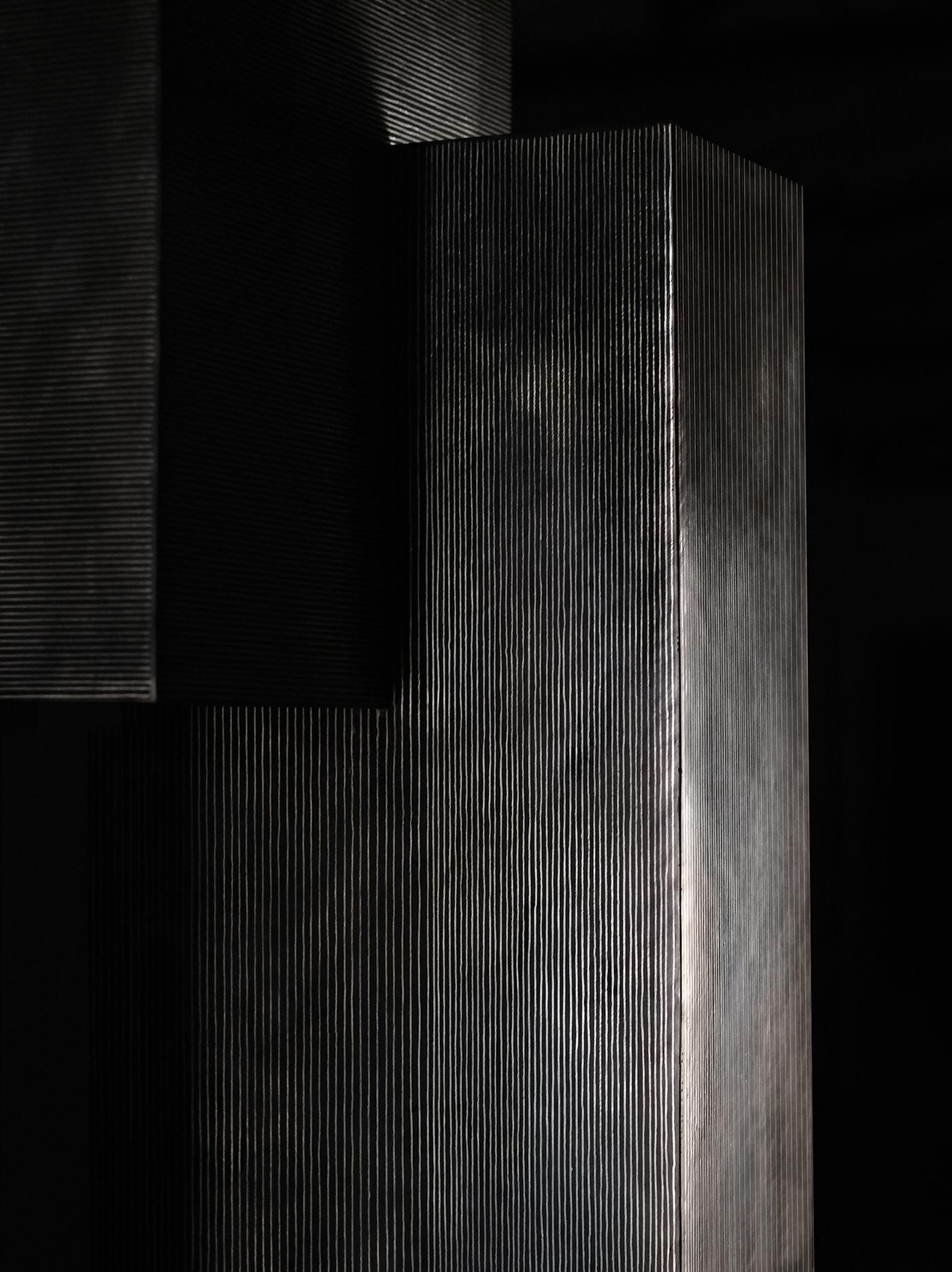 Minimalist Monolith - Silver metal inlay craft - Handcrafted in traditional Bidri For Sale