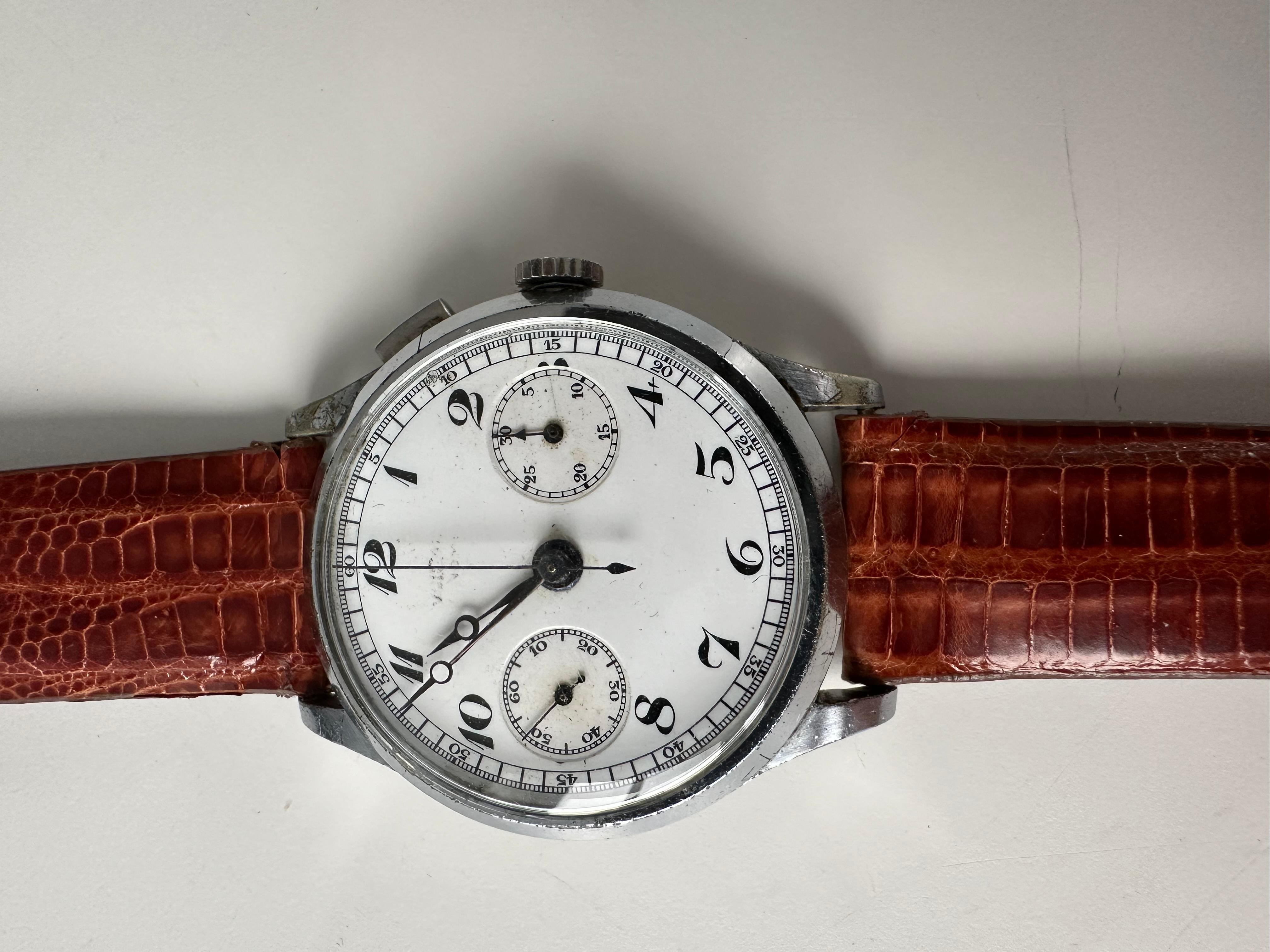 Rare montre Monopusher, chiffres arabes
