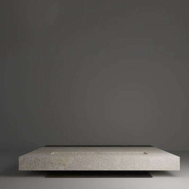 Table basse Monos - Un chef-d'œuvre minimaliste de forme et de fonction Neuf - En vente à Gurugram, IN