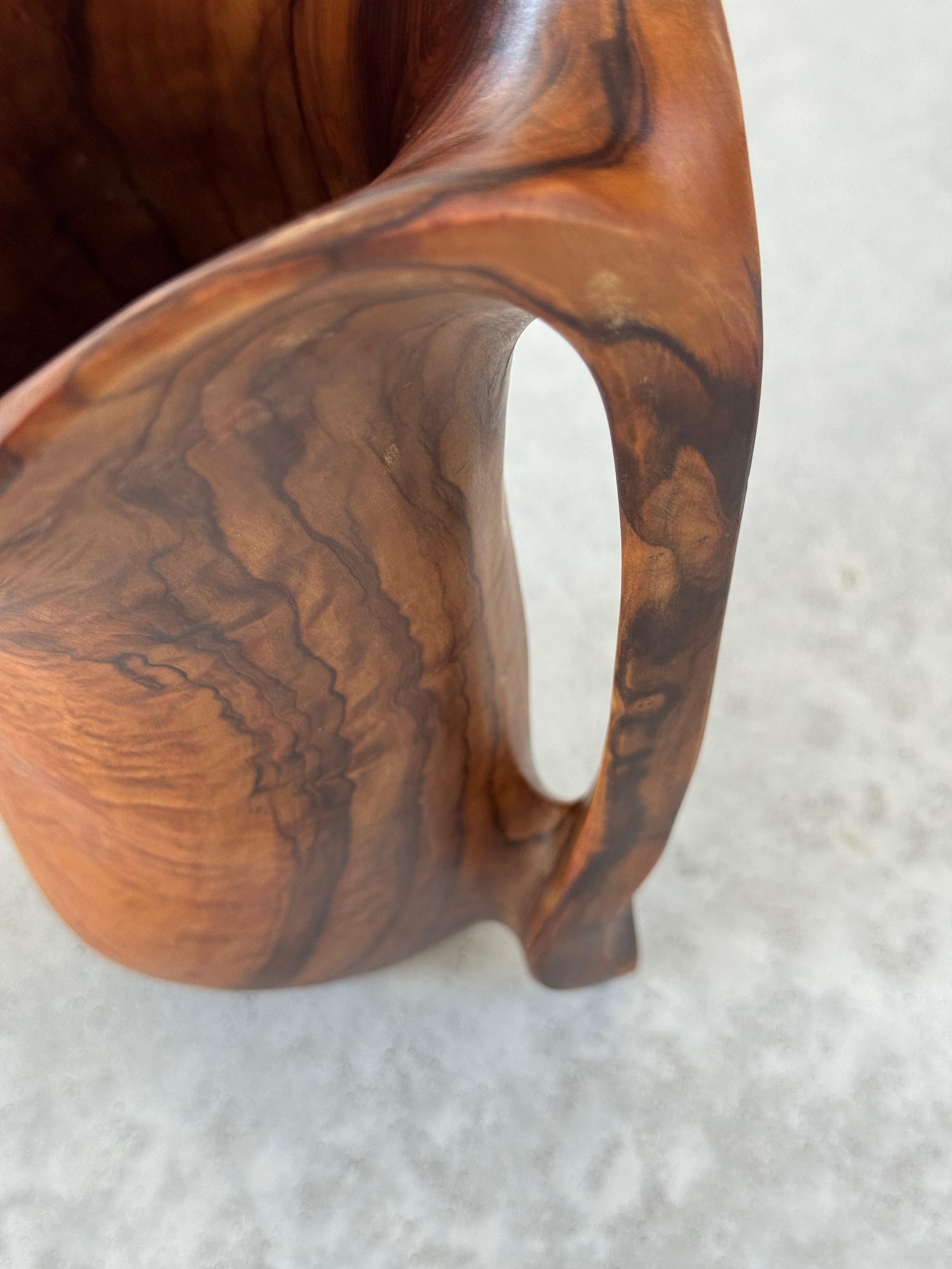 Madera de olivo monóxilo,  Arte popular francés, estilo Alexandre Noll, hacia la década de 1950 en venta 3