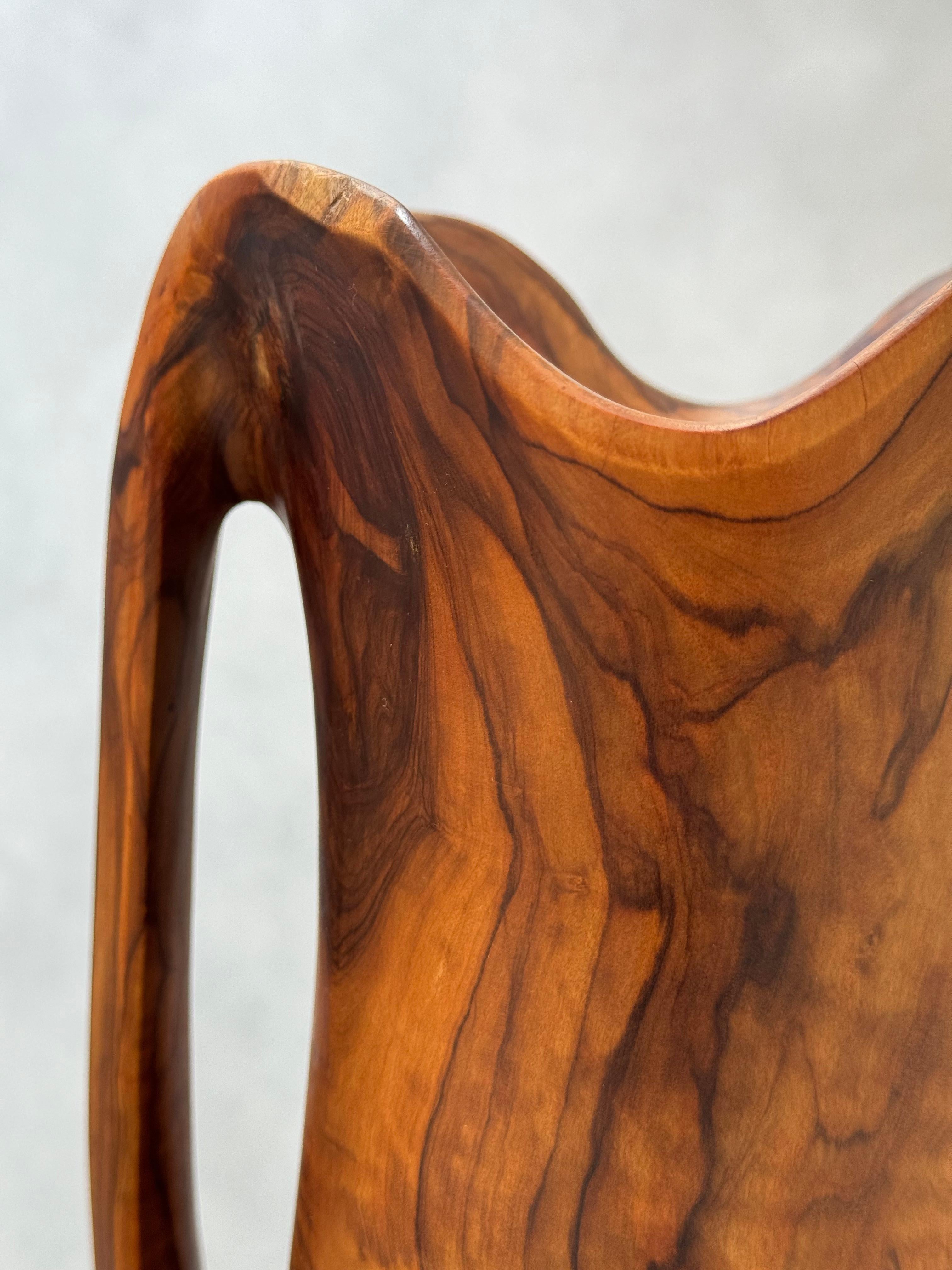 Madera de olivo monóxilo,  Arte popular francés, estilo Alexandre Noll, hacia la década de 1950 en venta 6