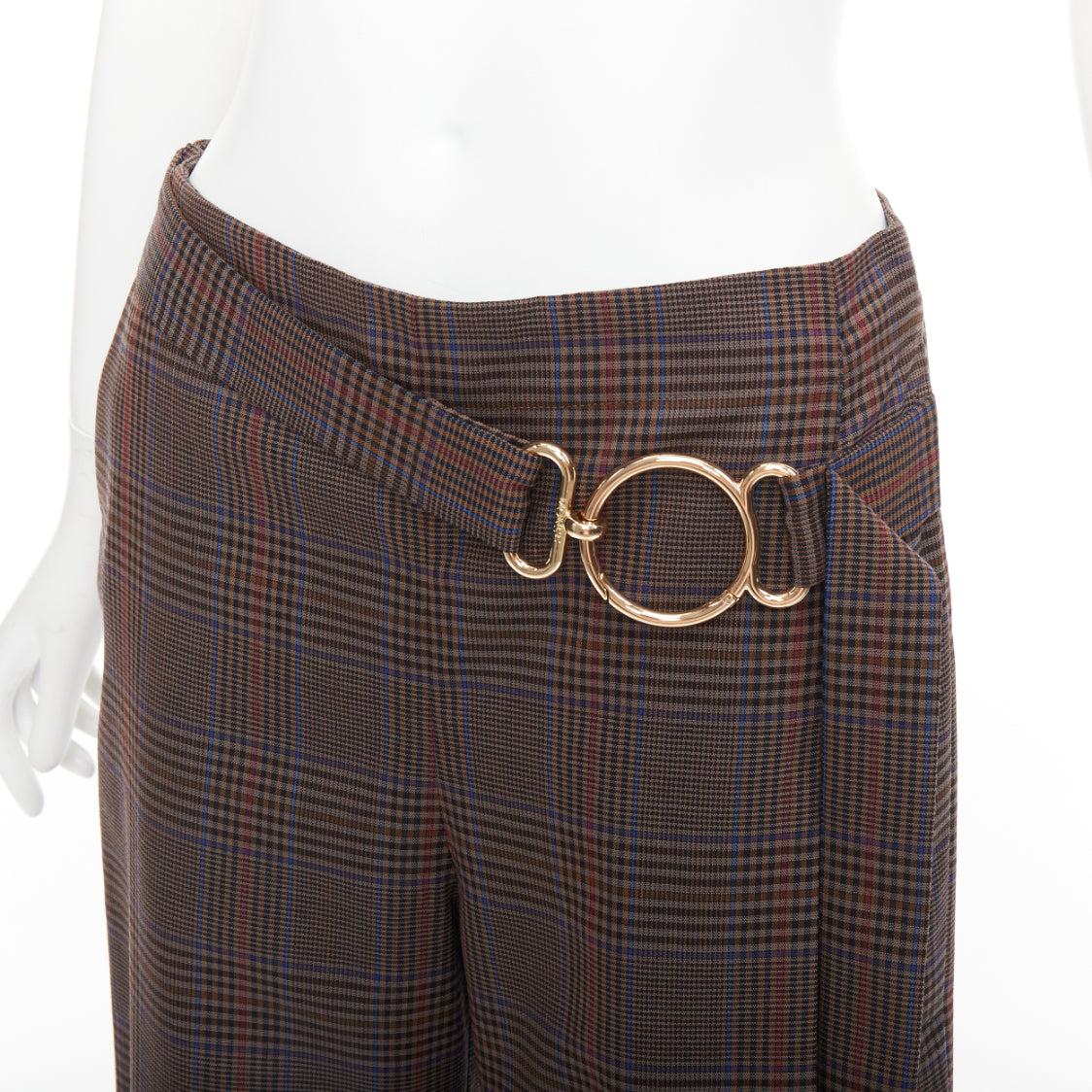 MONSE brown virgin wool checkered long gold belt wide leg pants US2 S
Reference: NKLL/A00409
Brand: Monse
Material: Virgin Wool, Blend
Color: Brown, Multicolour
Pattern: Checkered
Closure: Buckle
Extra Details: Side zip.
Made in: United