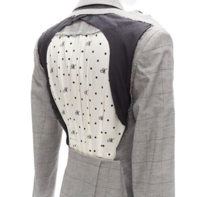 MONSE grise laine coton déconstruite drapée blazer asymétrique US0 XS
Référence : NKLL/A00012
Marque : Monse
MATERIAL : Laine, coton, mélange
Couleur : Gris, Crème
Motif : Plaid
Fermeture : bouton
Doublure : Tissu noir
Détails supplémentaires :