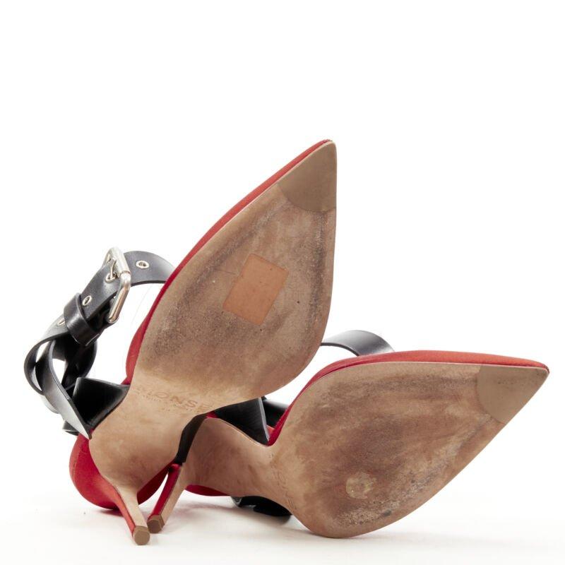 MONSE Runway rouge satin noir punk escarpin à bride cheville EU39 en vente 6
