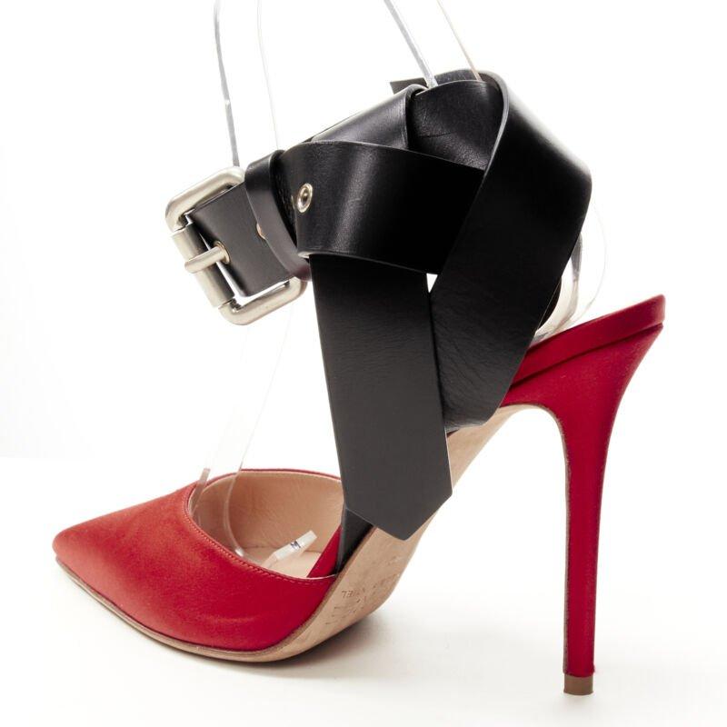 MONSE Runway rouge satin noir punk escarpin à bride cheville EU39 en vente 3