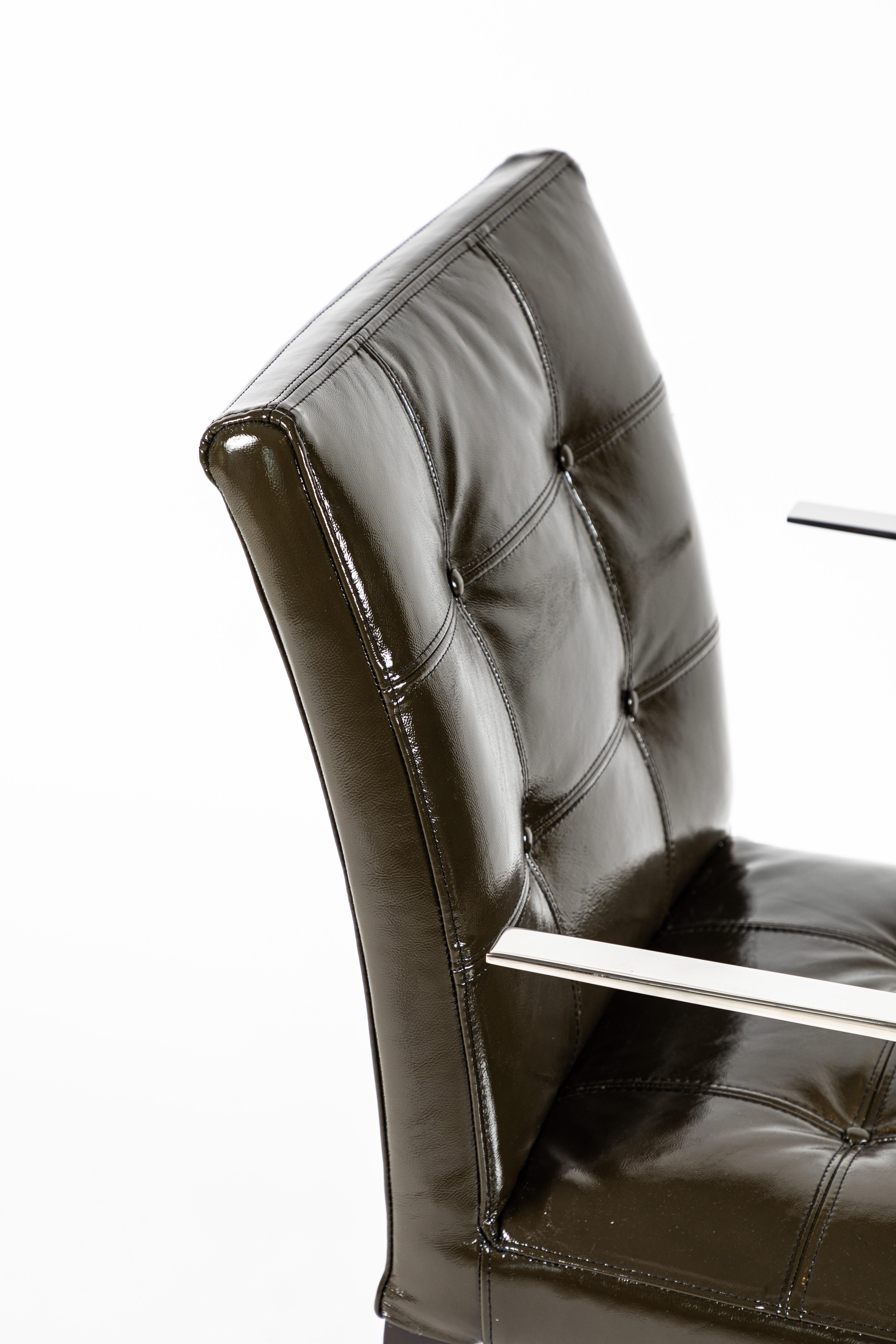Chaises Monseigneur conçues par Philippe Starck pour Driade en vente 5