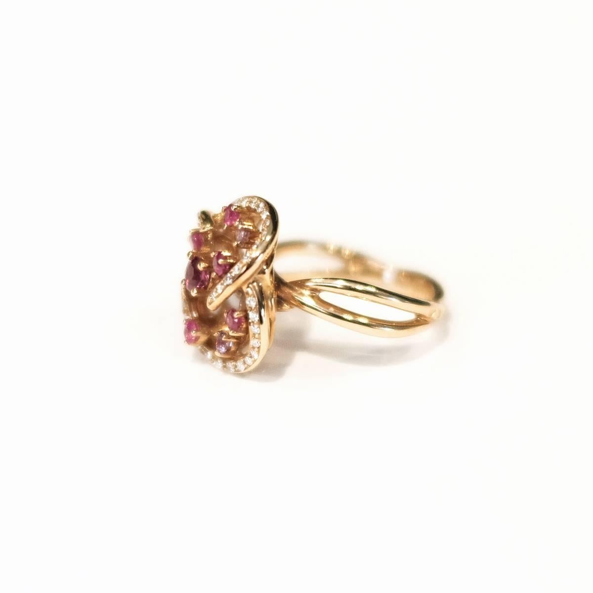 Monseo Pink Sapphire, Purple Sapphires and Diamond Floral Rose Gold Ring In New Condition For Sale In Porto, PT