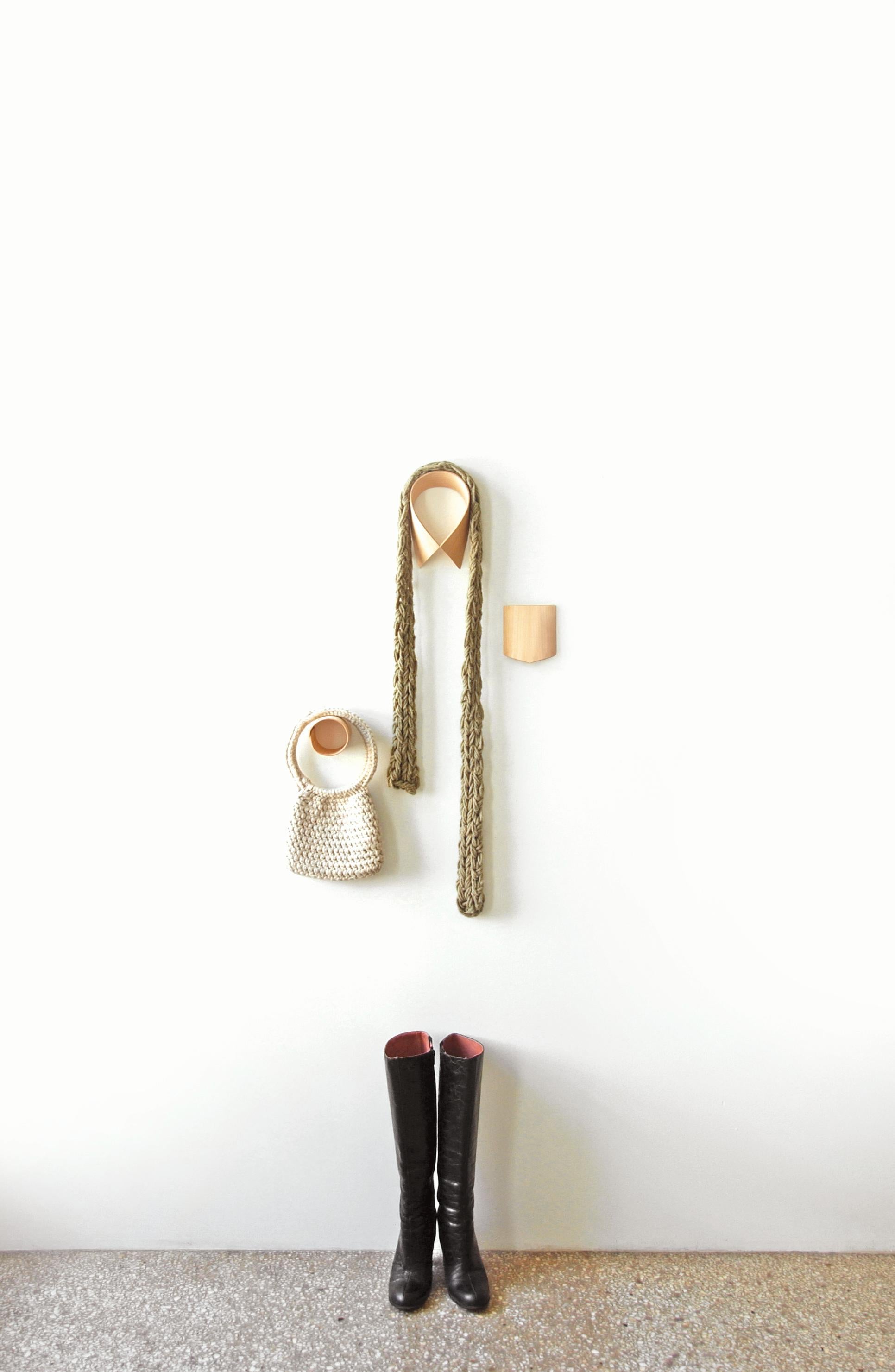 Juego de ganchos de pared de 3 piezas Monsieur DressUp Mannequin by Loyal Loot en venta 1