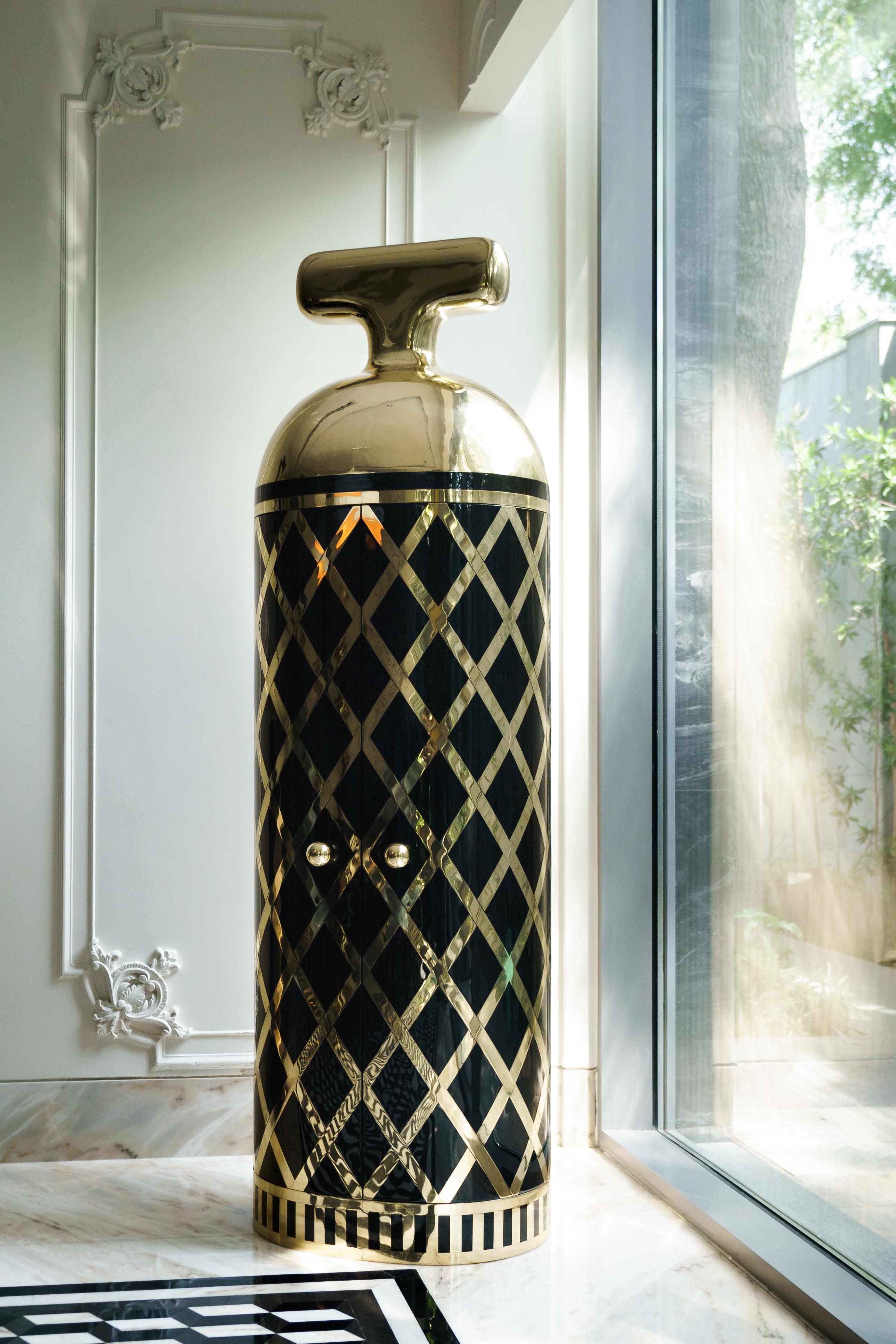 Moderno Mobiletto bar Monsieur Verdoux Gold Black Storage di Matteo Cibic in vendita