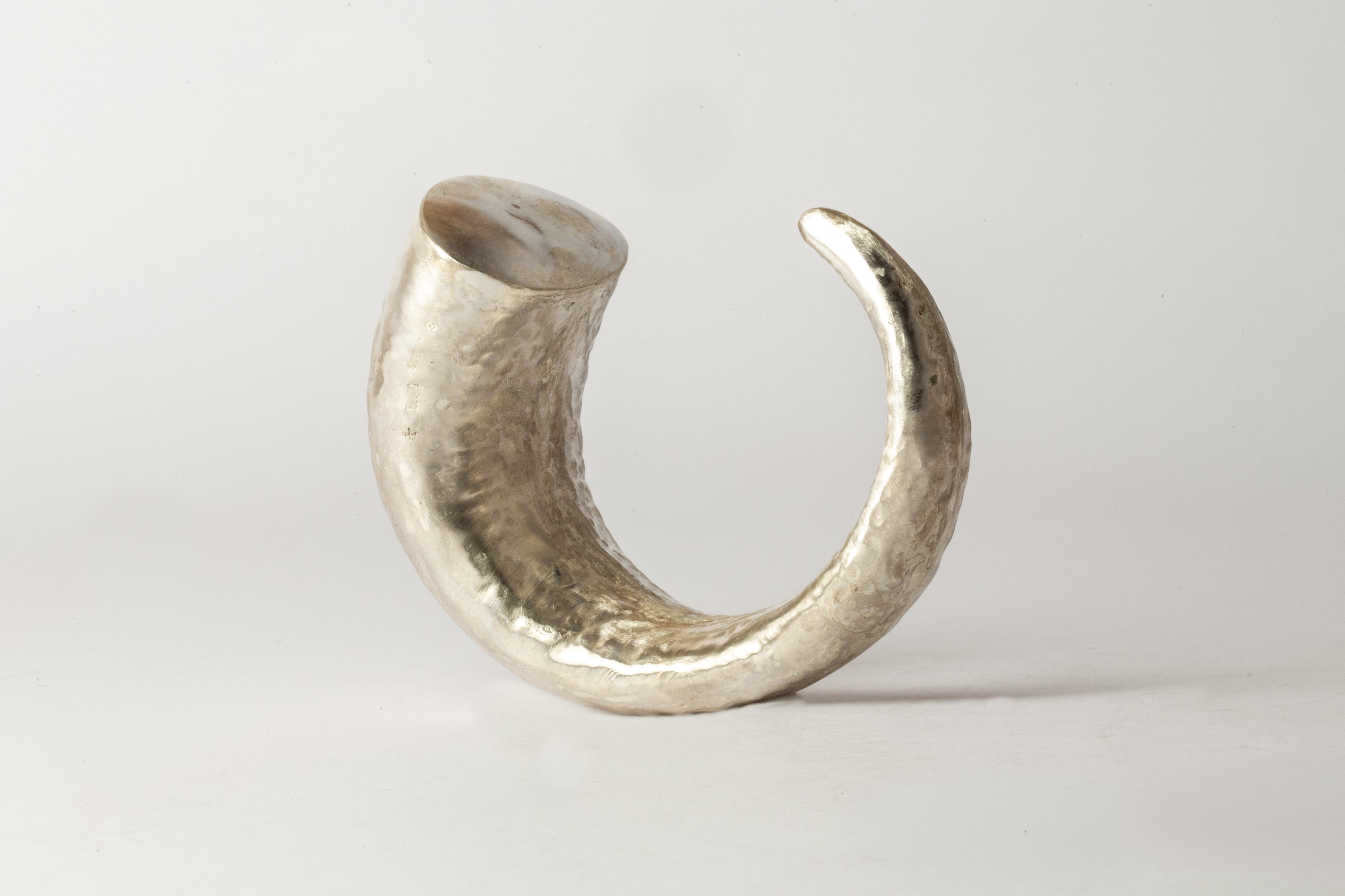 Monster Horn Bracelet (MA) For Sale 2