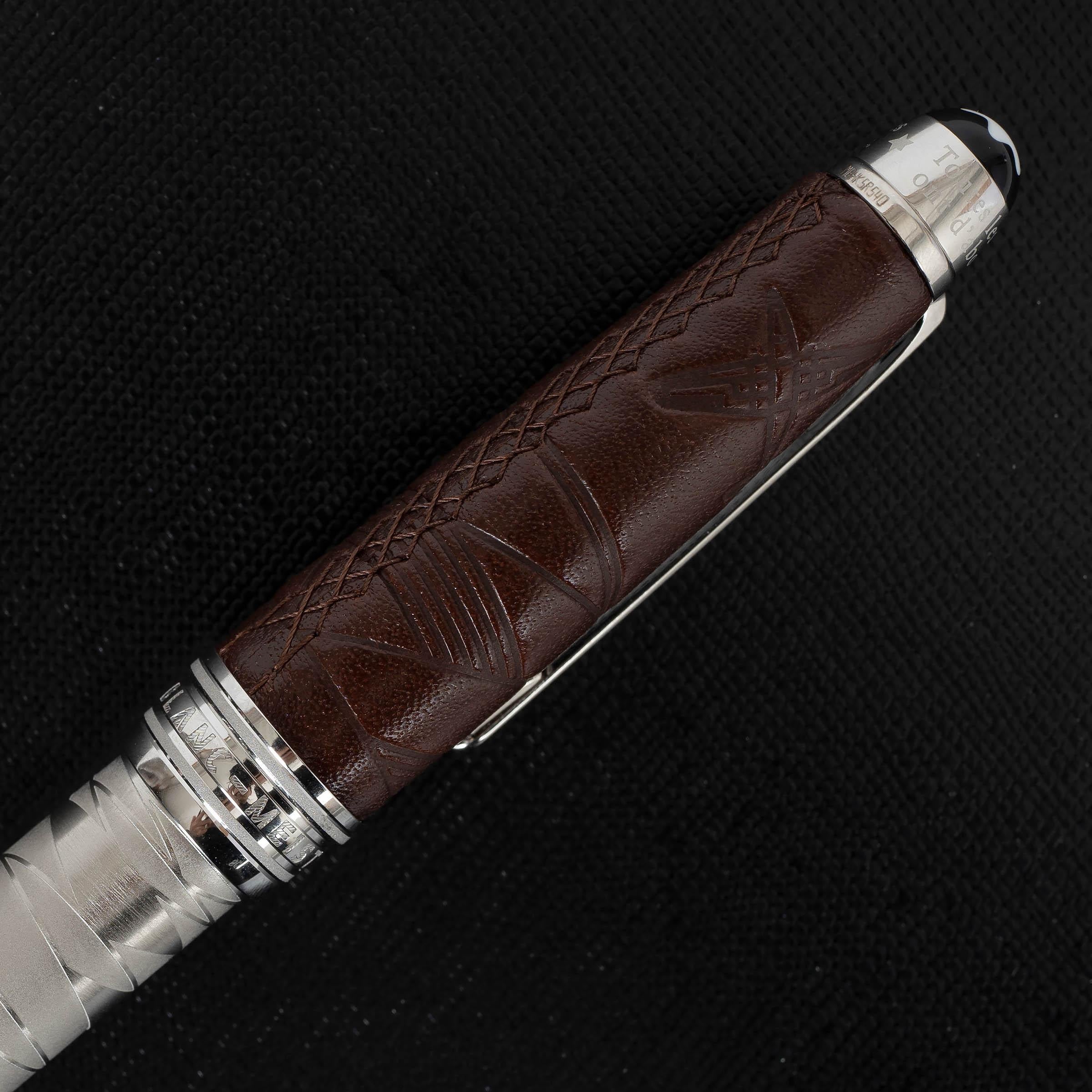 MONT BLANC brown MEISTERSTUCK SOLITAIRE LE PETIT PRINCE AVIATOR Ballpoint Pen In Excellent Condition For Sale In Zürich, CH