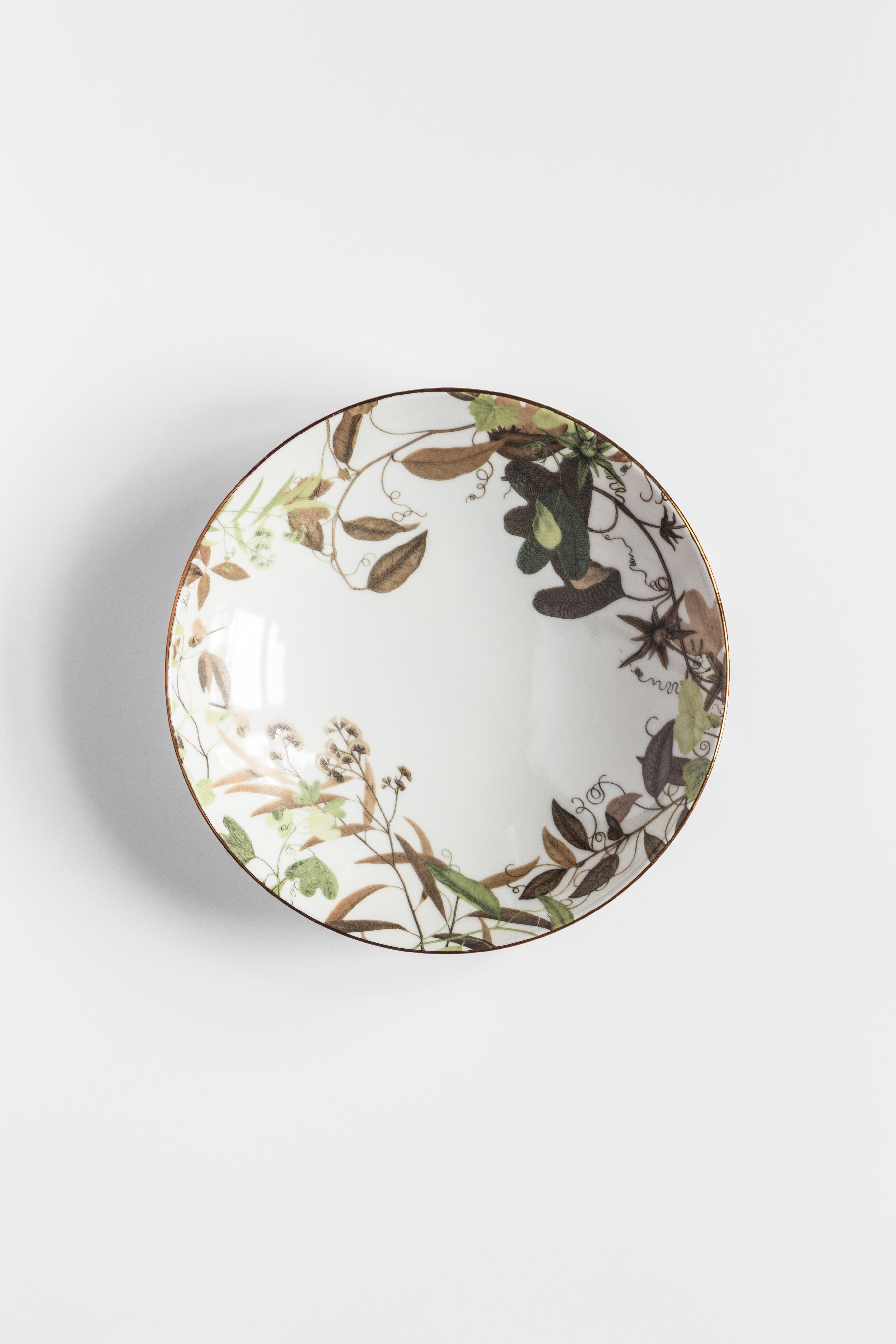 Mont Blanc, seis platos hondos de porcelana contemporánea con diseño decorativo Porcelana en venta