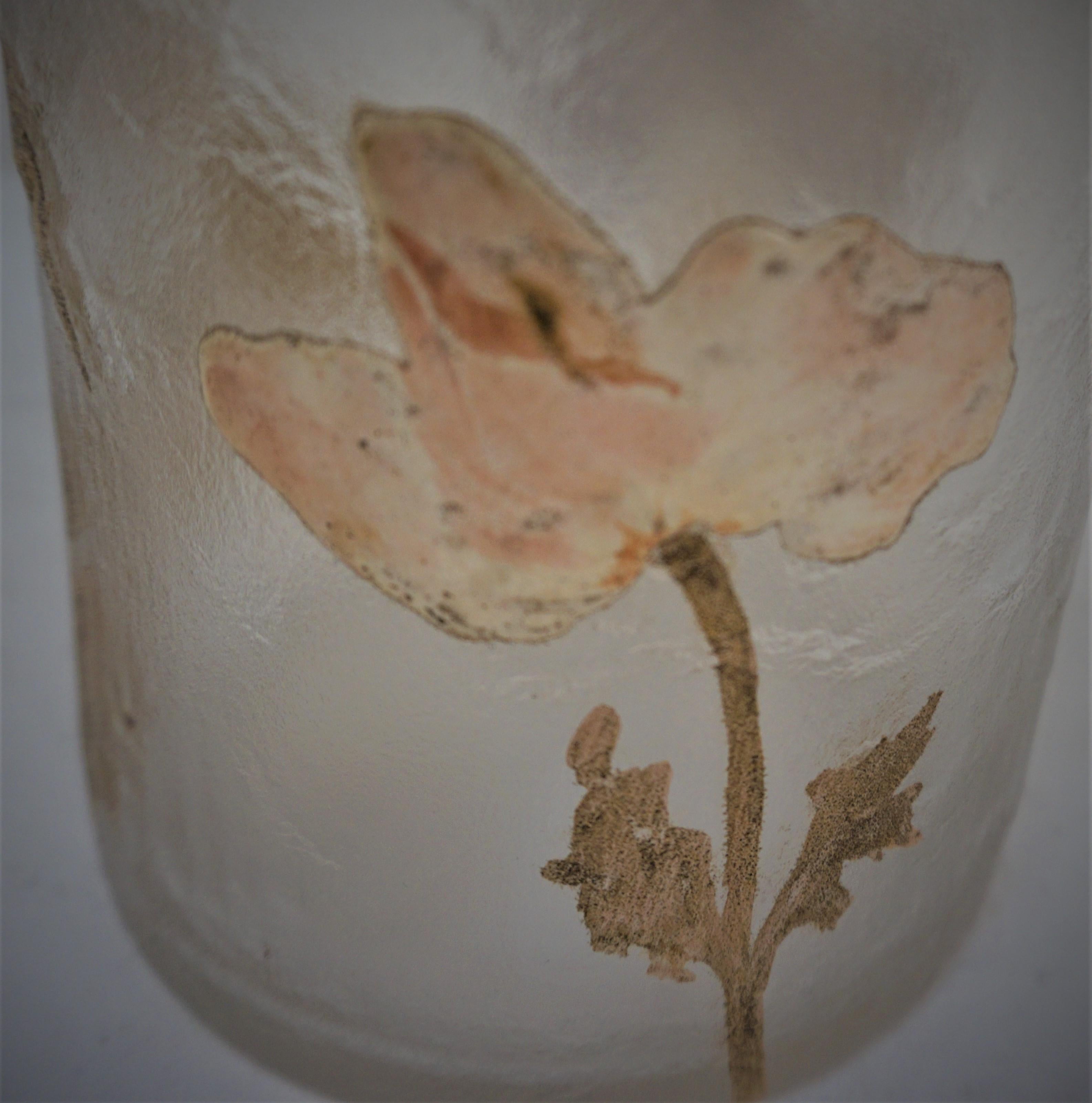 Vase en verre peint camée Art Nouveau Joye de Mont Bon état - En vente à Fairfax, VA