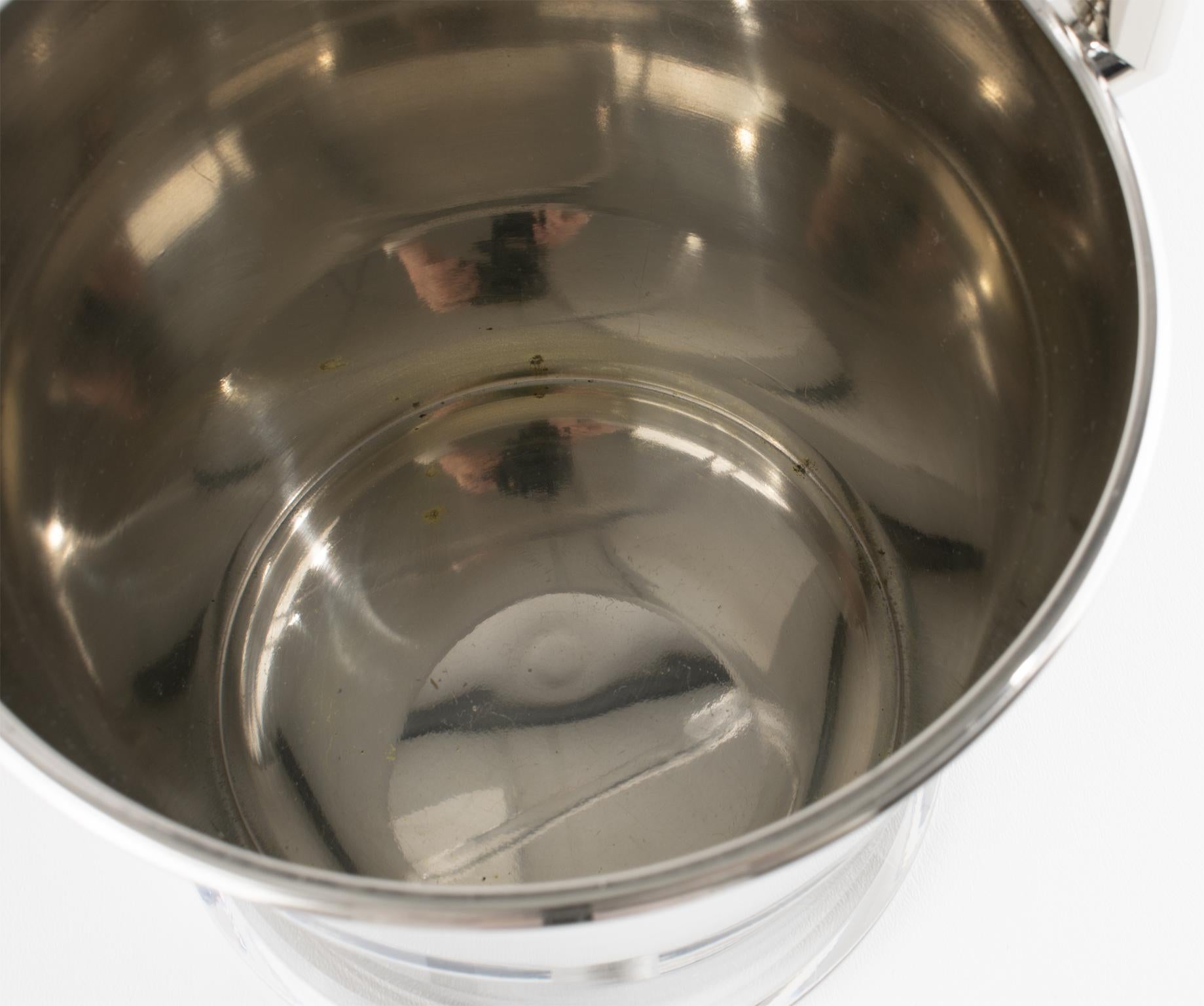 Montagnani Firenze Modernist Barware Chrome and Lucite Memphis Ice Bucket For Sale 6