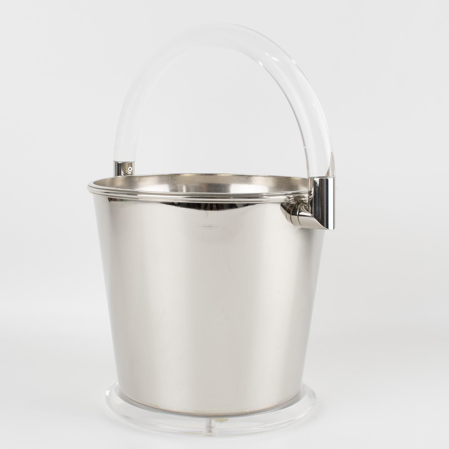 Montagnani Firenze Modernist Barware Chrome and Lucite Memphis Ice Bucket For Sale 1
