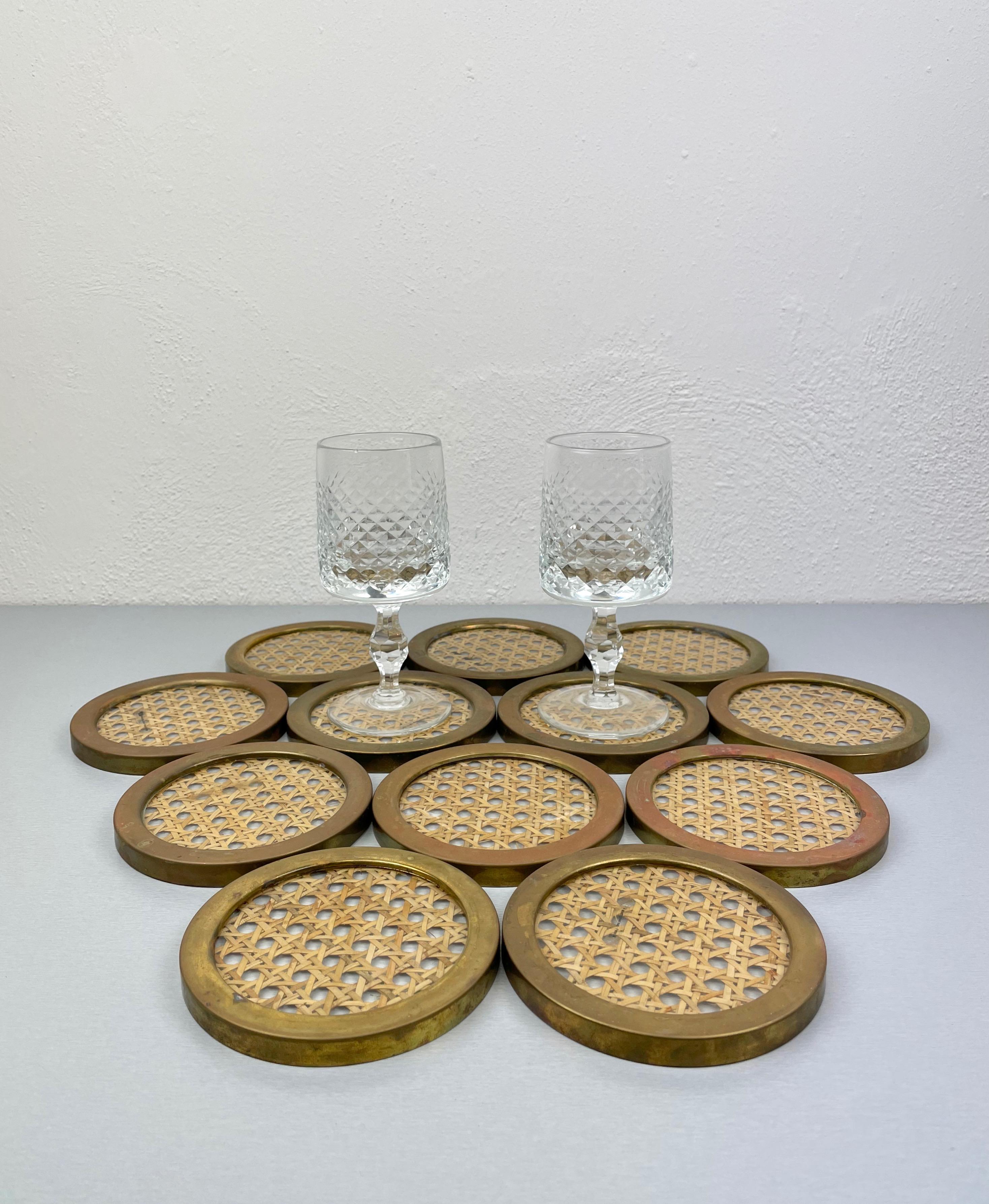 Montagnani Lucite Wicker Brass Barware Coaster, 14 Pieces, Italy, 1970s 1