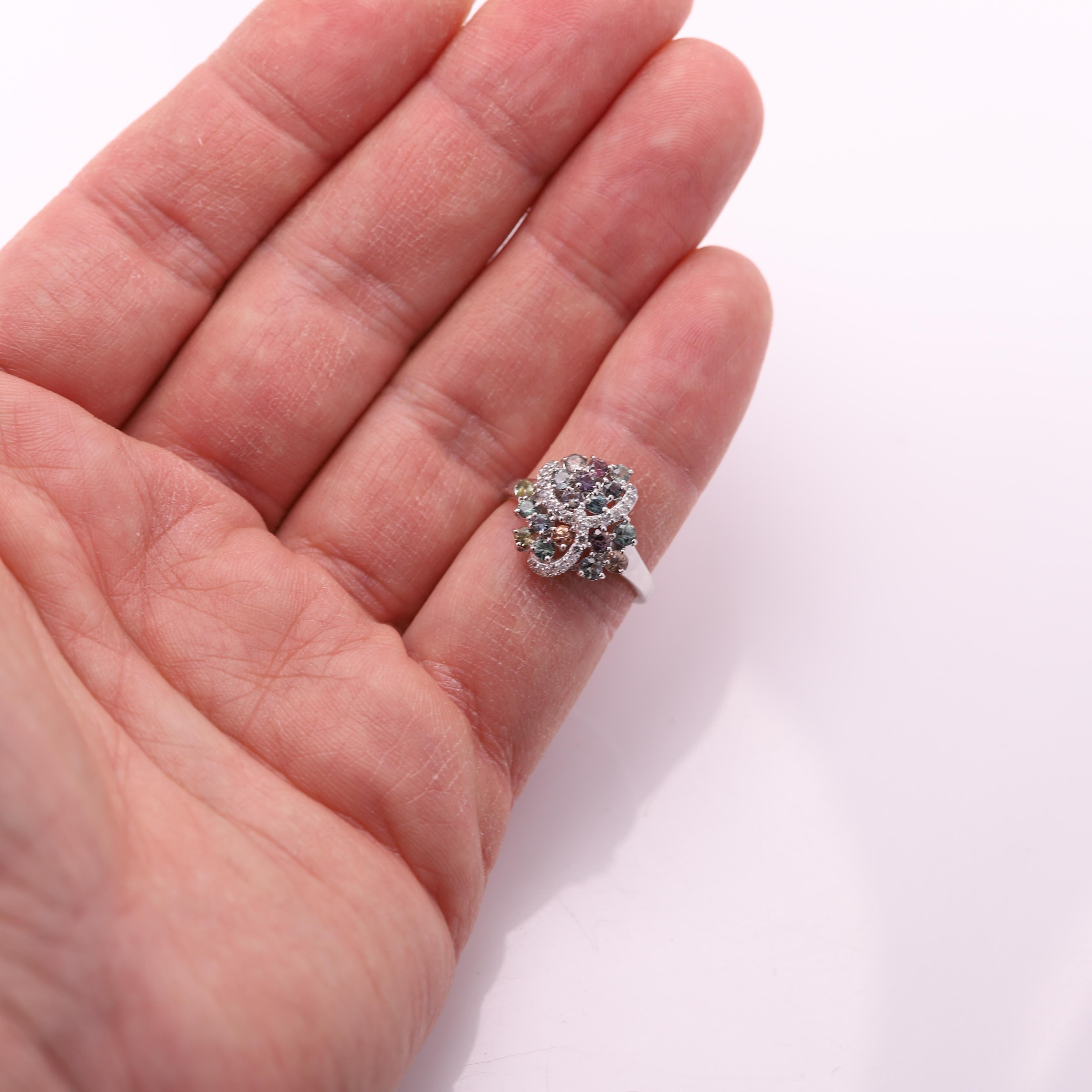  GIA  Certified Montana Sapphire Cluster Ring & Diamonds 18 Karat White Gold . For Sale 7