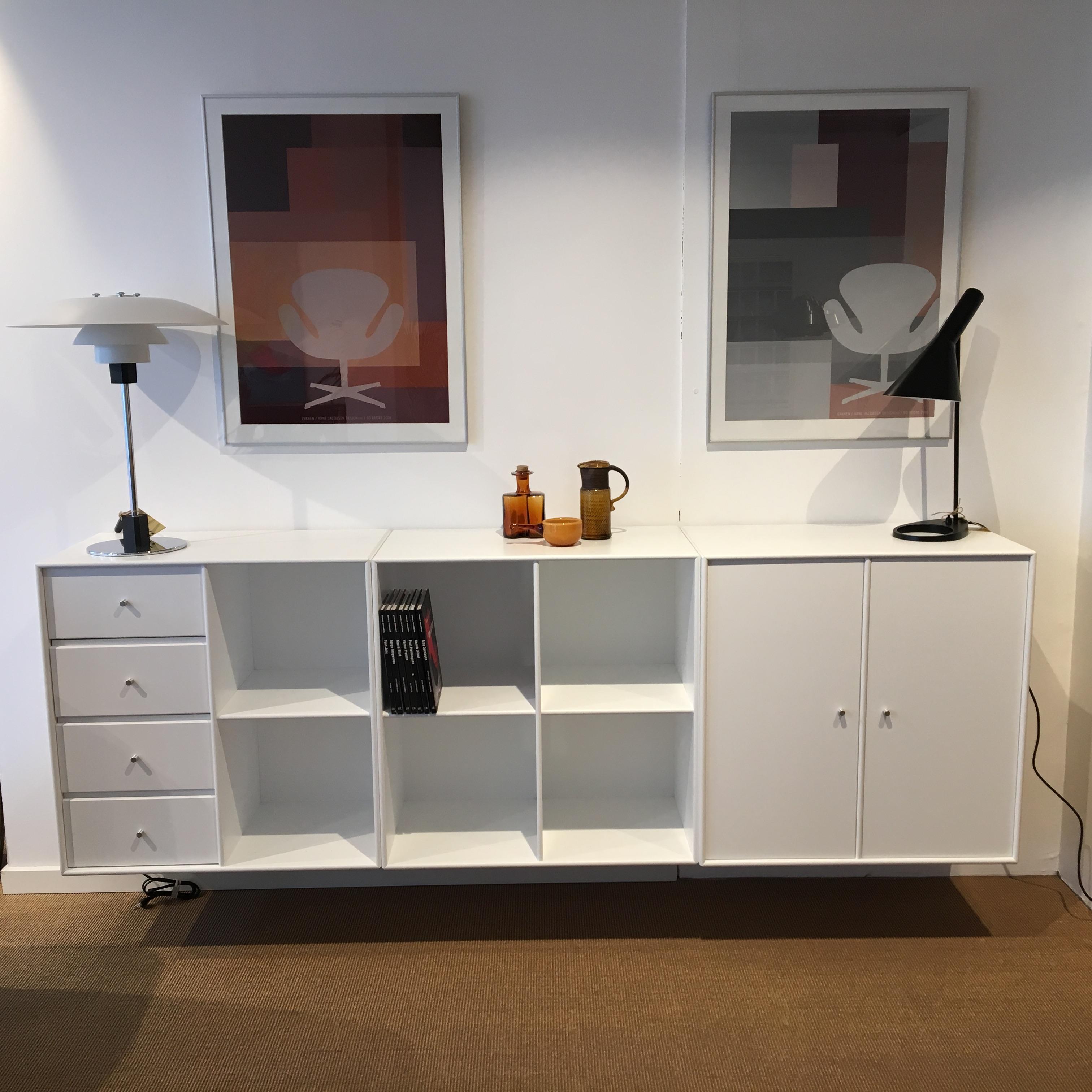 Danish Montana Furnitures Book Shelf. New White. Design by Peter Lassen