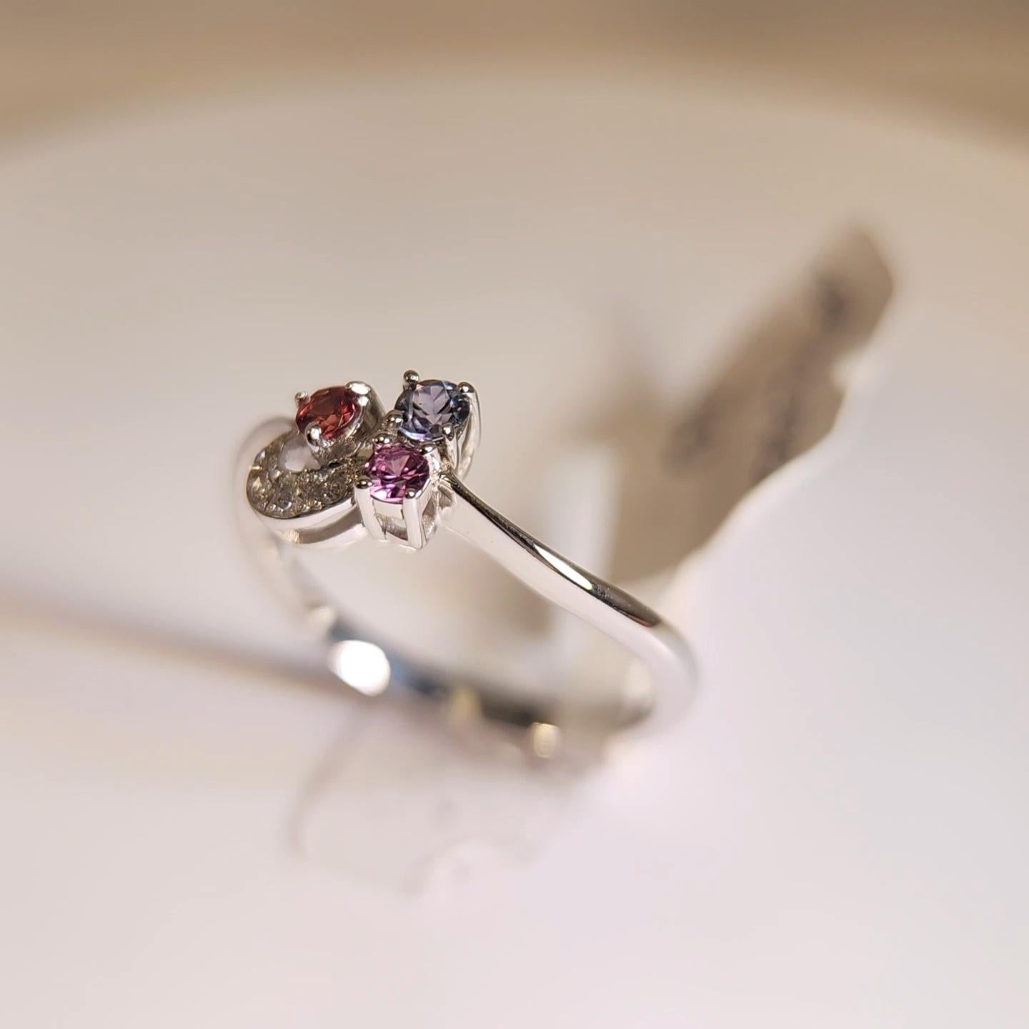 Montana Sapphire and Diamond Ring 18 Karat White Gold For Sale 12