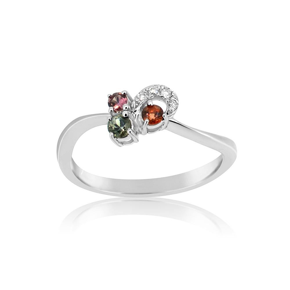 Round Cut Montana Sapphire and Diamond Ring 18 Karat White Gold For Sale