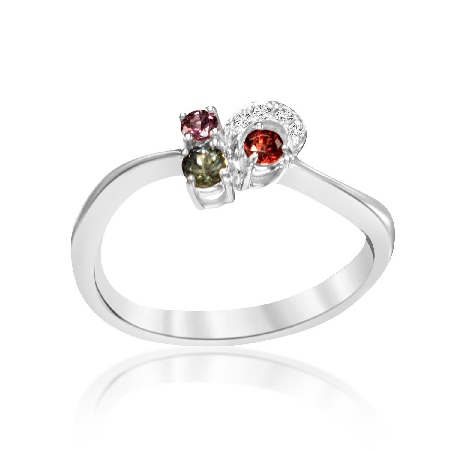 Montana Sapphire and Diamond Ring 18 Karat White Gold For Sale 3