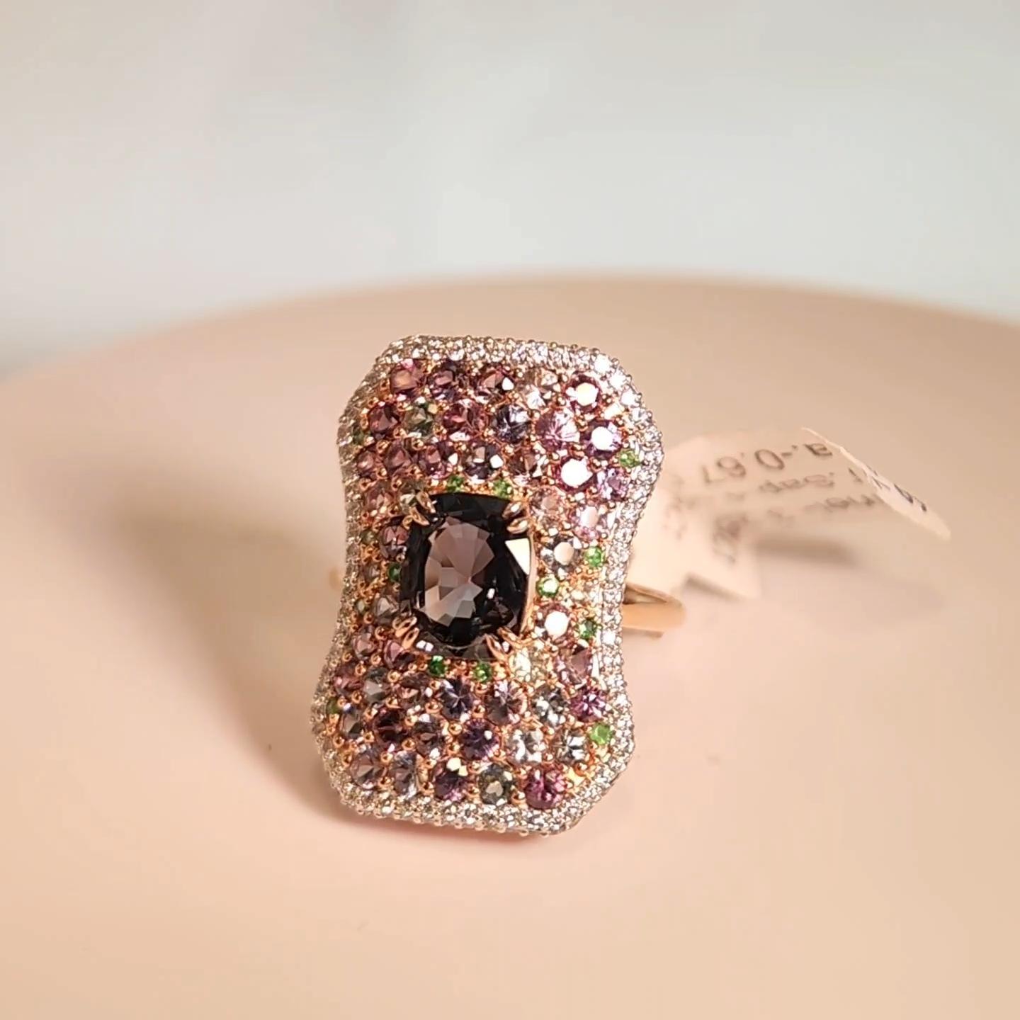 Montana Sapphire and Spinel Ring 14 Karat Rose Gold Cushion Shape Spinel For Sale 11