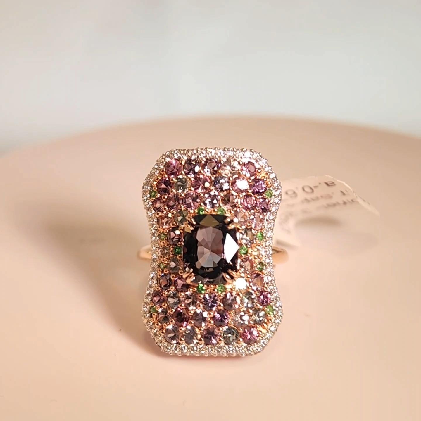 Montana Sapphire and Spinel Ring 14 Karat Rose Gold Cushion Shape Spinel For Sale 12