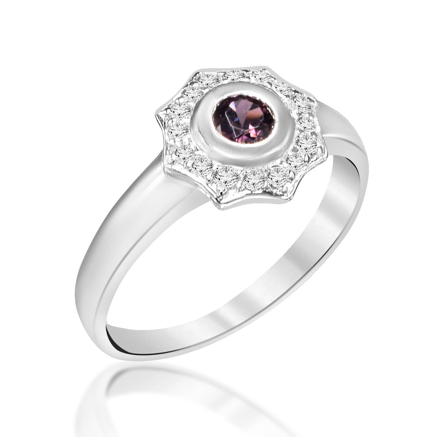 Women's Montana Sapphire Flower Ring and Diamonds 18 Karat White Gold For Sale