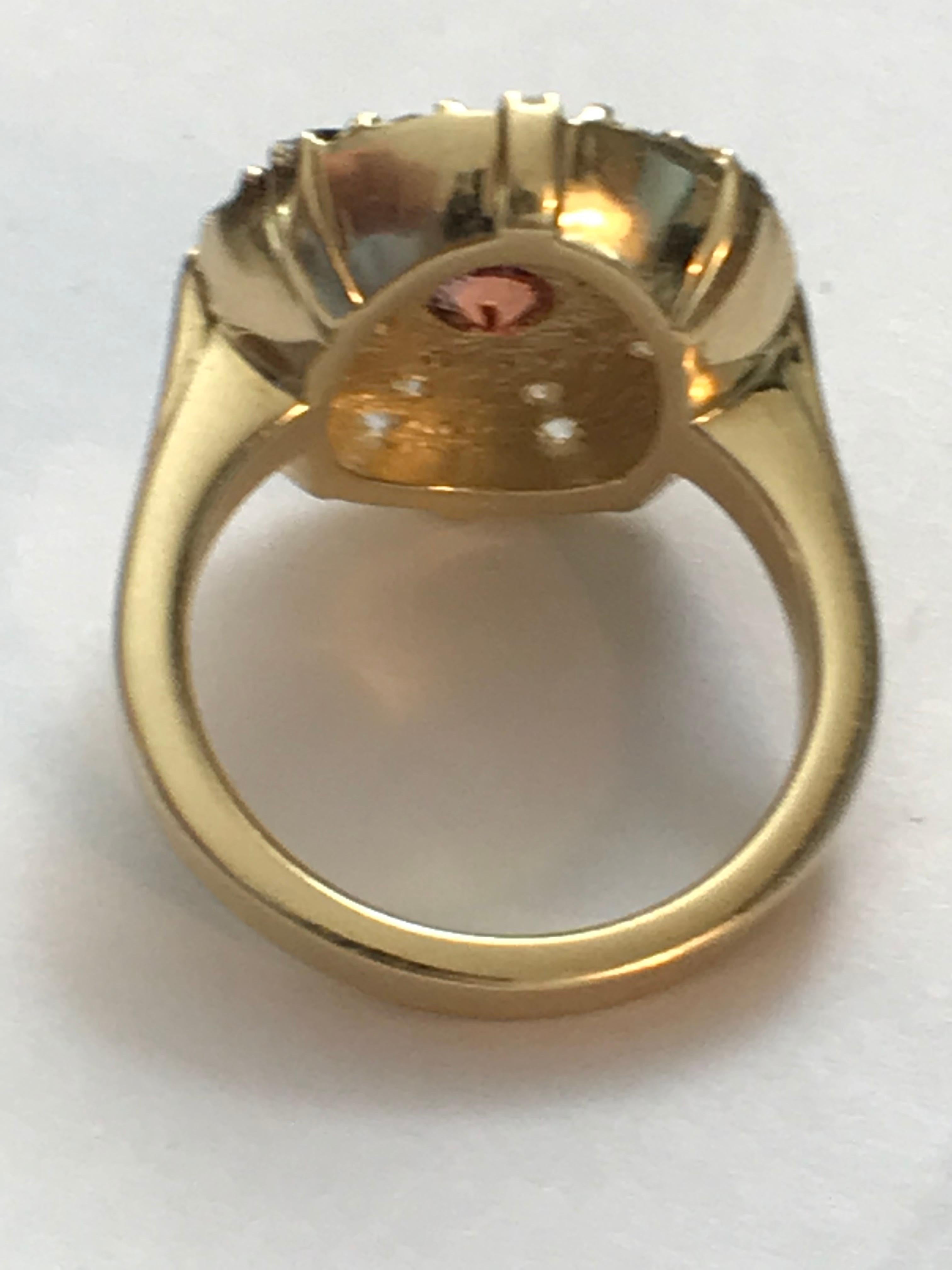 Round Cut Montana Tangerine Sapphire and Diamond Ring For Sale