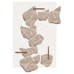 "Montare" Contemporary Odd Shape Rug in Himalayan Wool & Chinese Silk