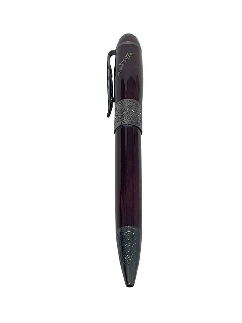 Montblanc ballpoint,  the Limited Writers Edition, Daniel Defoe 2014

Montblanc ballpoint , the Limited Writers Edition 2014 in honor of Daniel Defoe (1660-1731). As a novelist, pamphleteer and journalist, he was one of the founders of the English