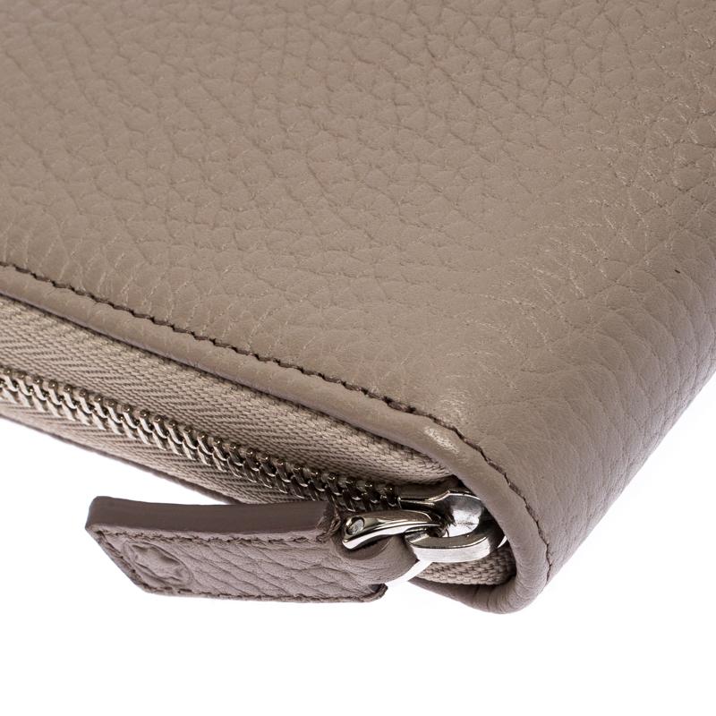 Women's Montblanc Beige Leather Meisterstuck 8cc Zip Around Wallet