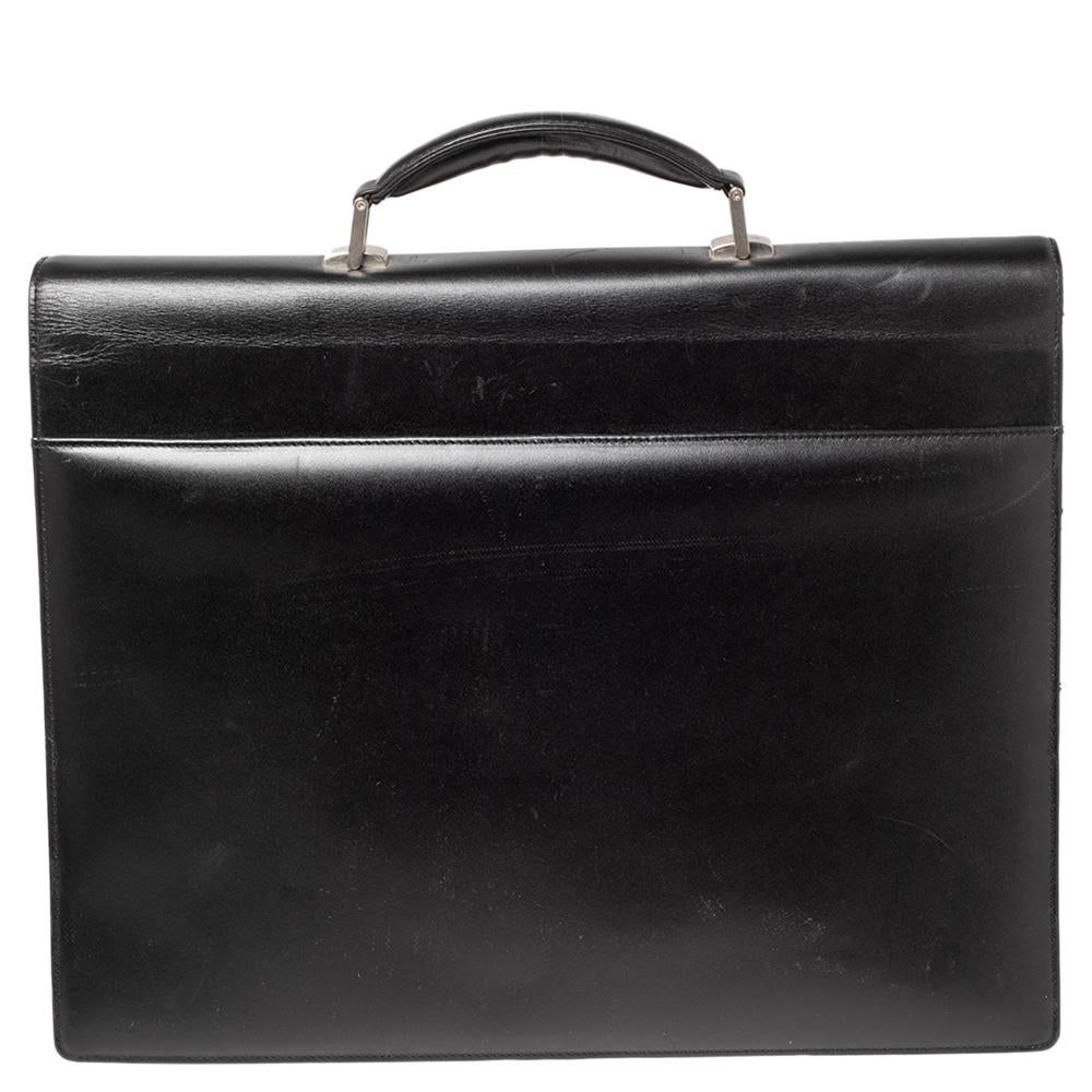 Over the years, Montblanc has risen as a brand that all luxury lovers can trust for their designs are made with high attention to quality and craftsmanship. This briefcase is a great example. It has been crafted from black leather and designed with