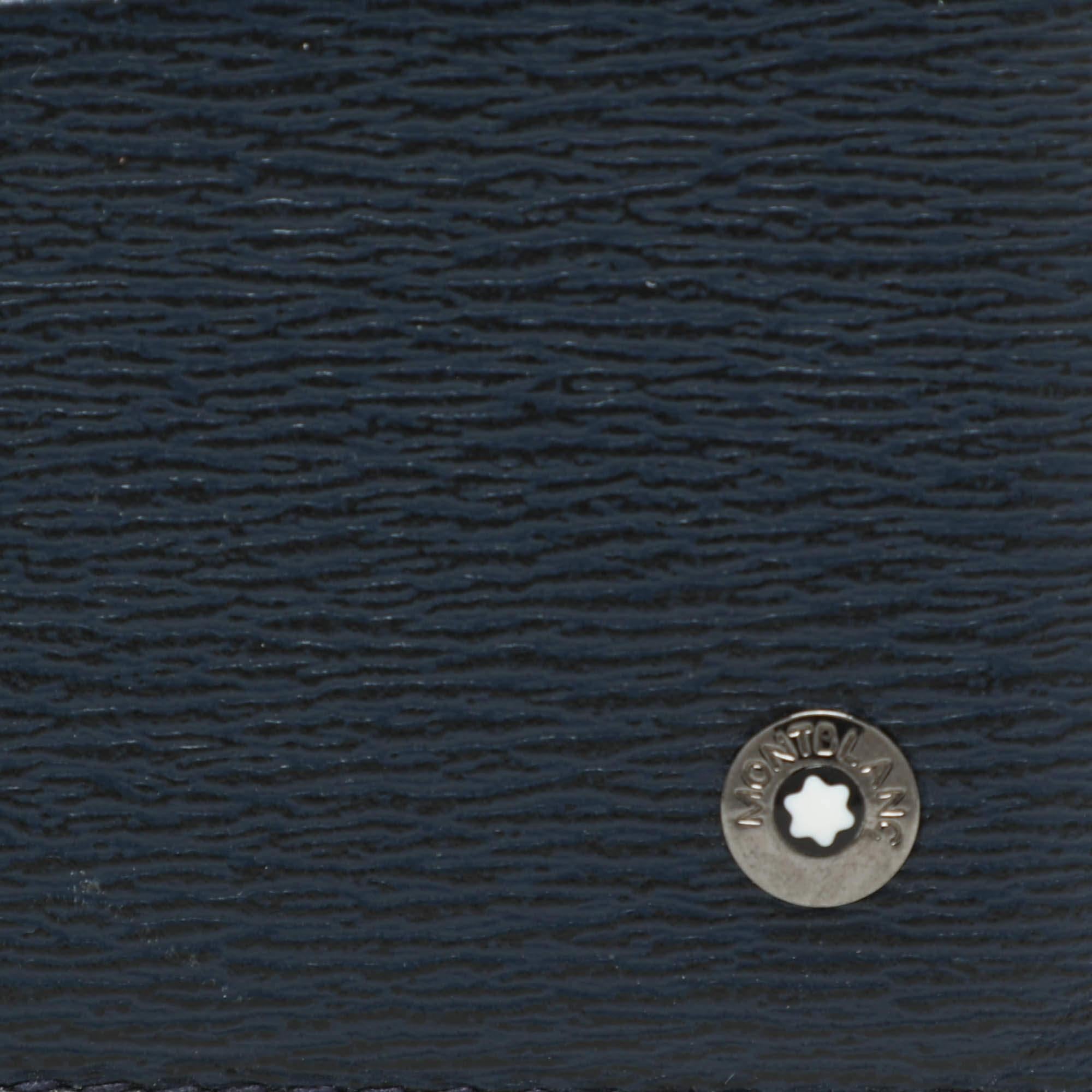 Montblanc Blue Leather Bifold Card Holder In Good Condition For Sale In Dubai, Al Qouz 2