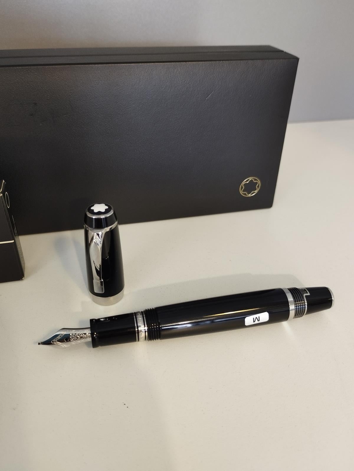 Black Montblanc Bohème Platinum Fountain Pen For Sale