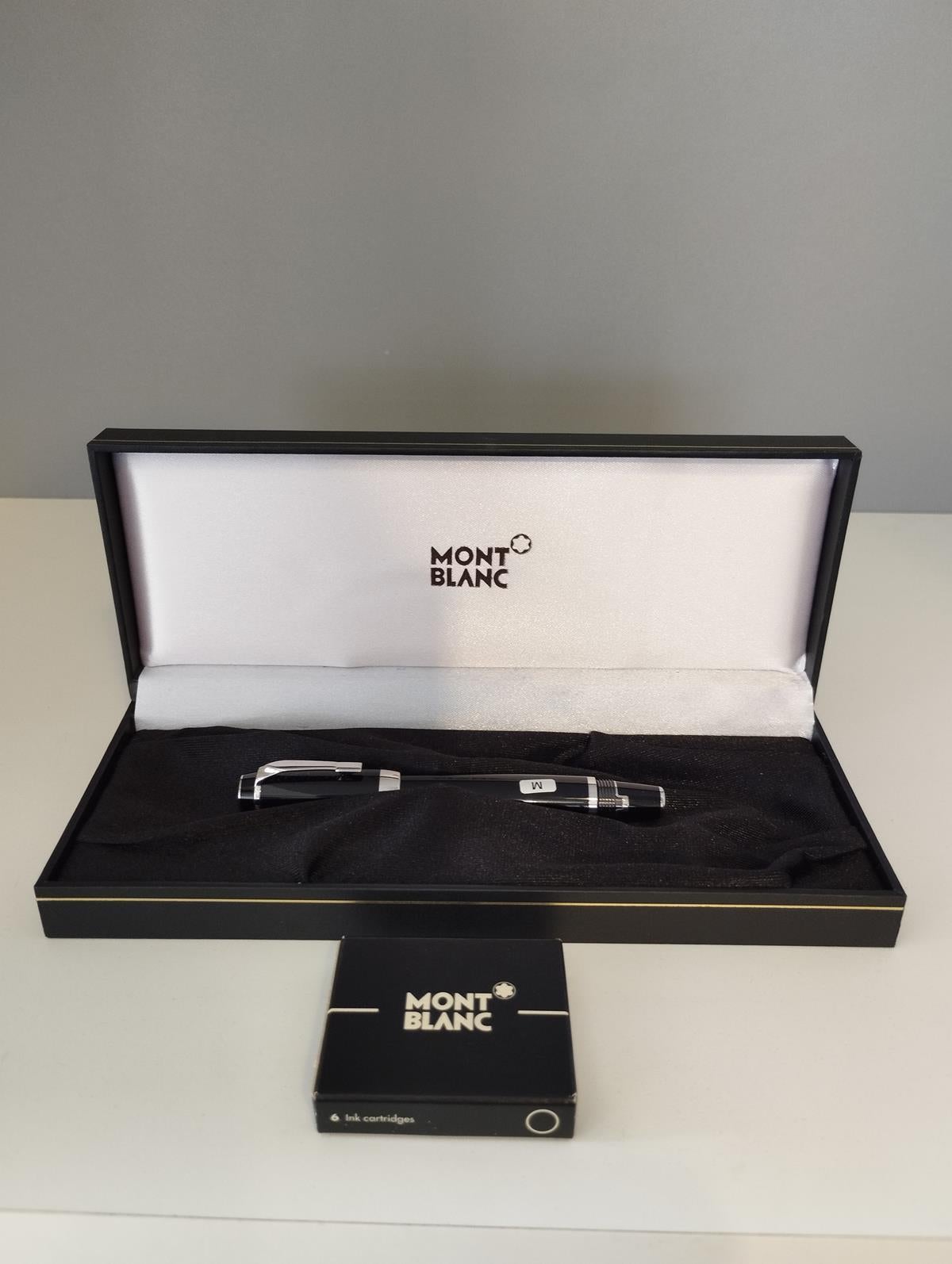 Montblanc Bohème Platinum Fountain Pen For Sale 4
