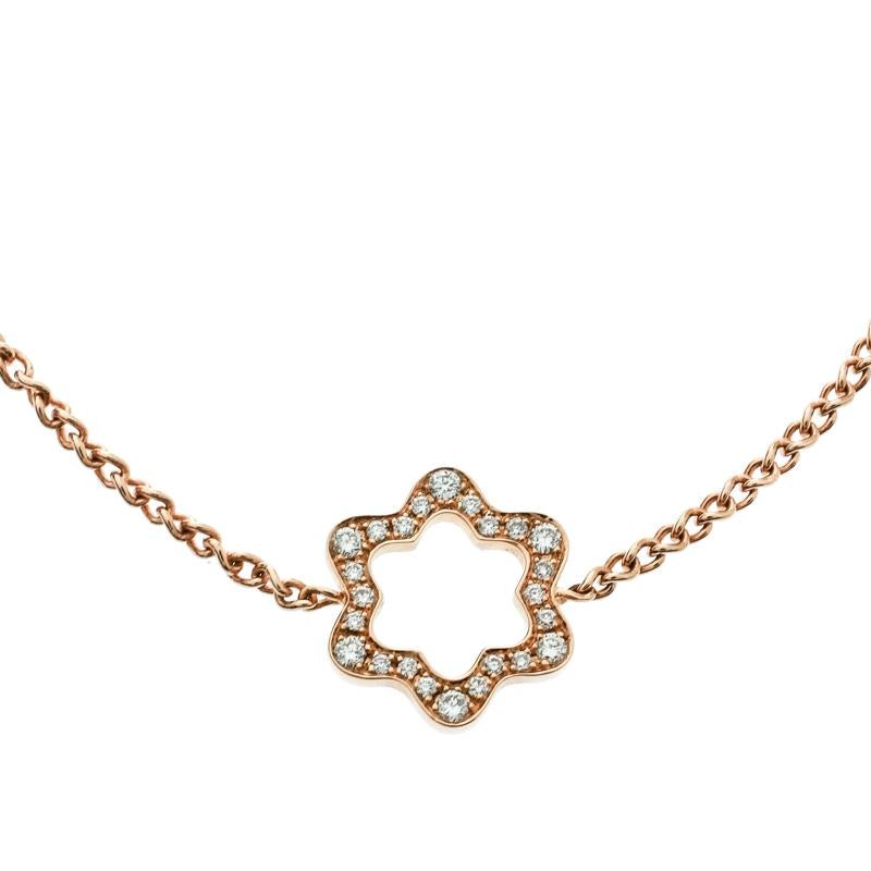 This incredible bracelet from Montblanc has been created by the brand's skilled craftsmen with such precision that every line and curve is smoothened to perfection. It is sculpted using 18k rose gold, and the chain delicately holds the brand's star