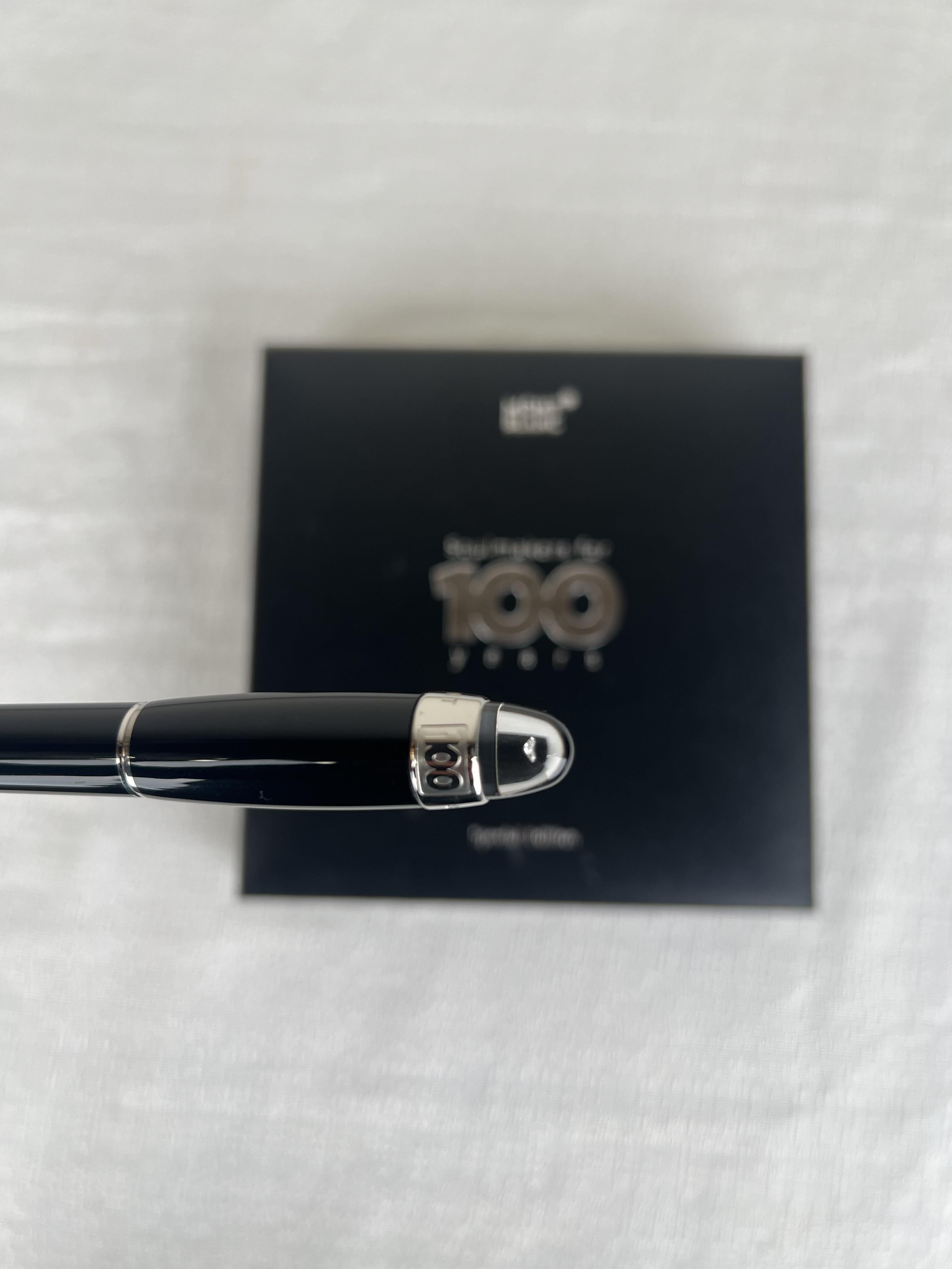 Édition spéciale Montblanc Fountain Pen Star Walker Soulmakers for 100 ans en vente 3